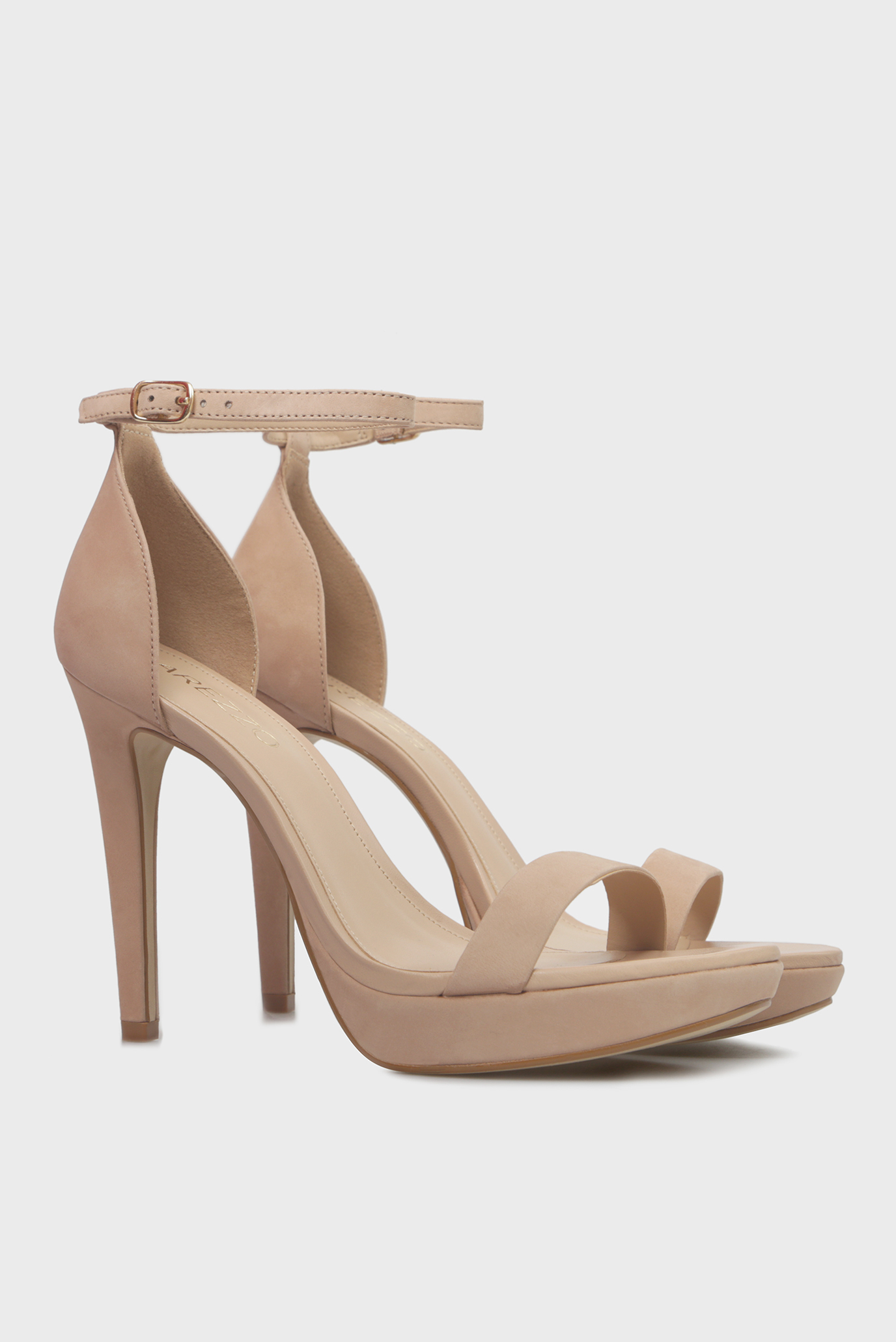 Бежевые босоножки 7