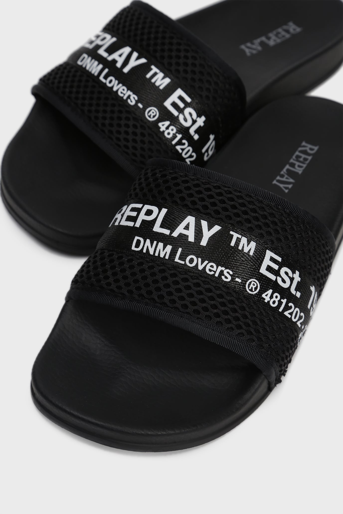 Мужские черные слайдеры MEAD 10