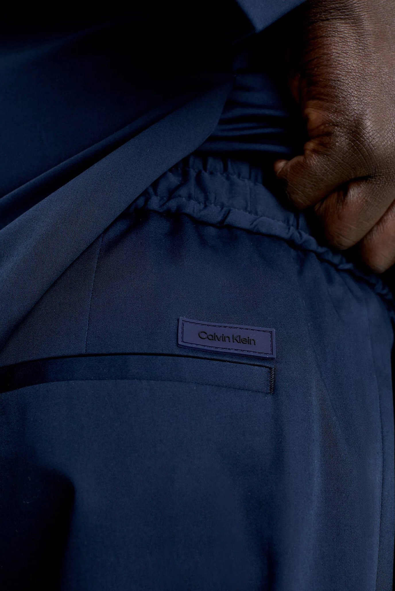 Брюки STRETCH SATEEN JOGGER PANTS 4