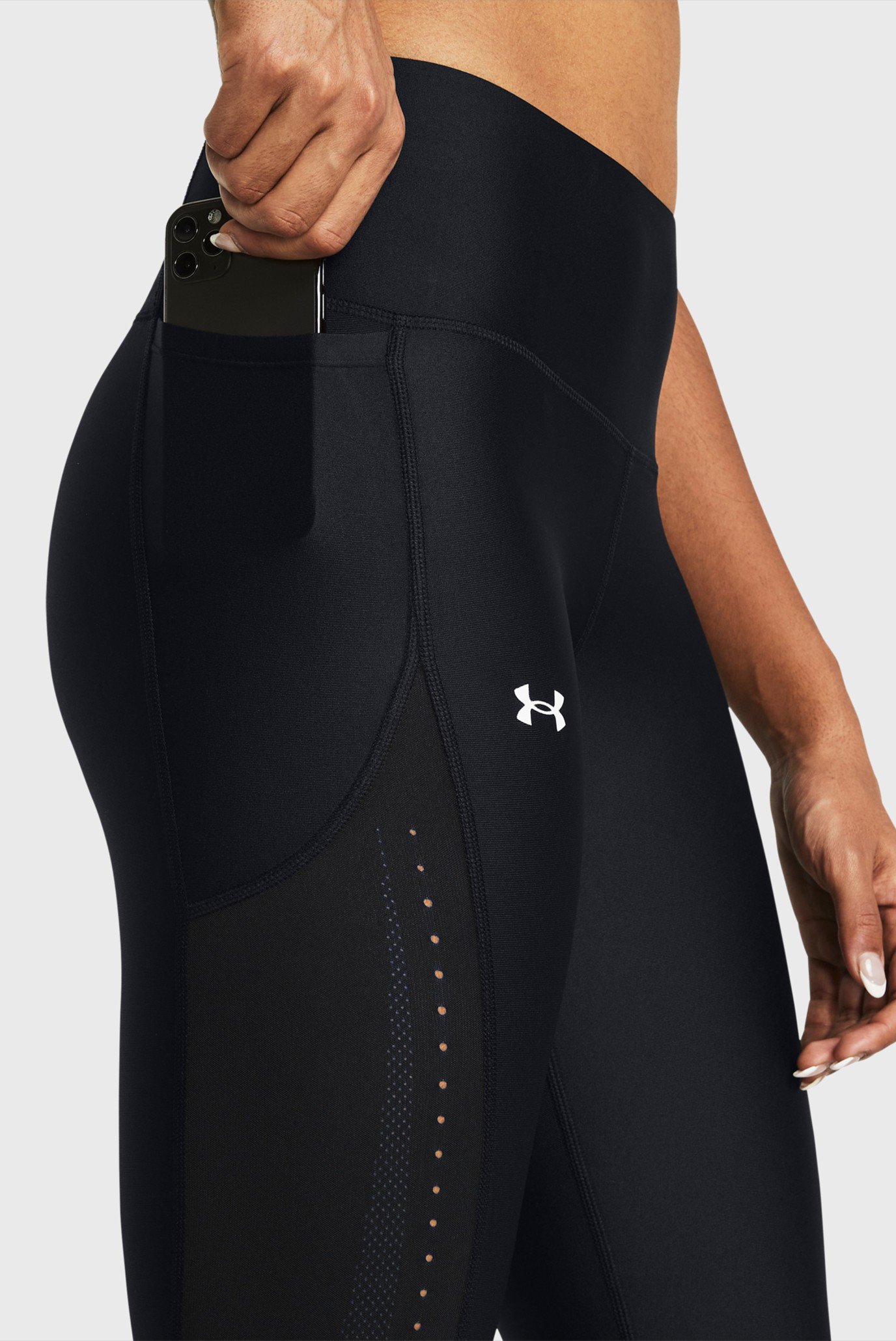 Женские черные тайтсы Vanish Engineered Legging 4