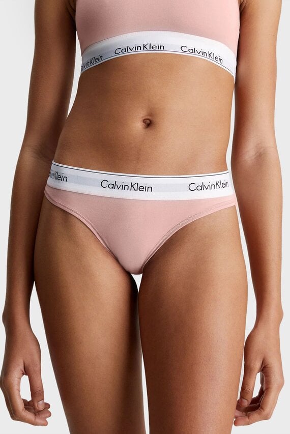 Трусы Thong Calvin Klein