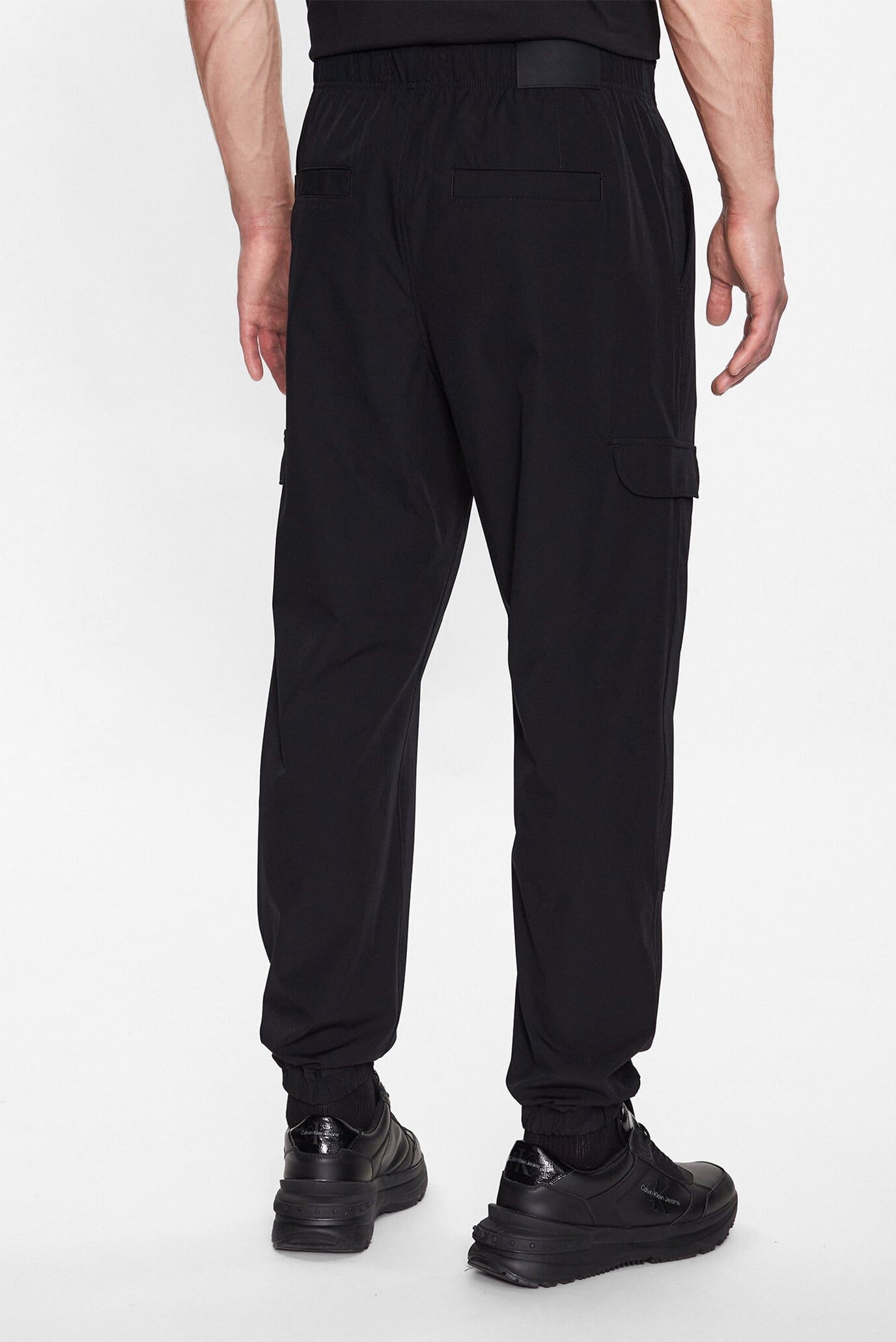 Штаны PREMIUM ESSENTIALS WOVEN PANT 2