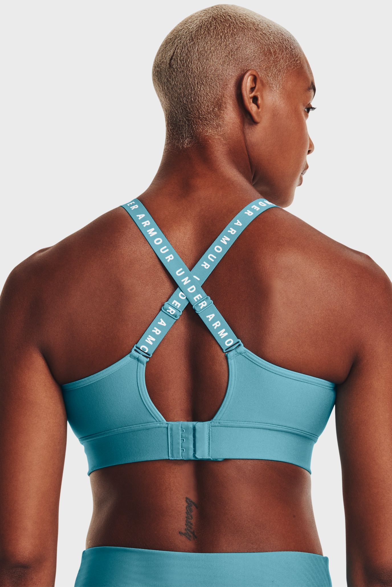 Топ UA Infinity Mid Covered 4