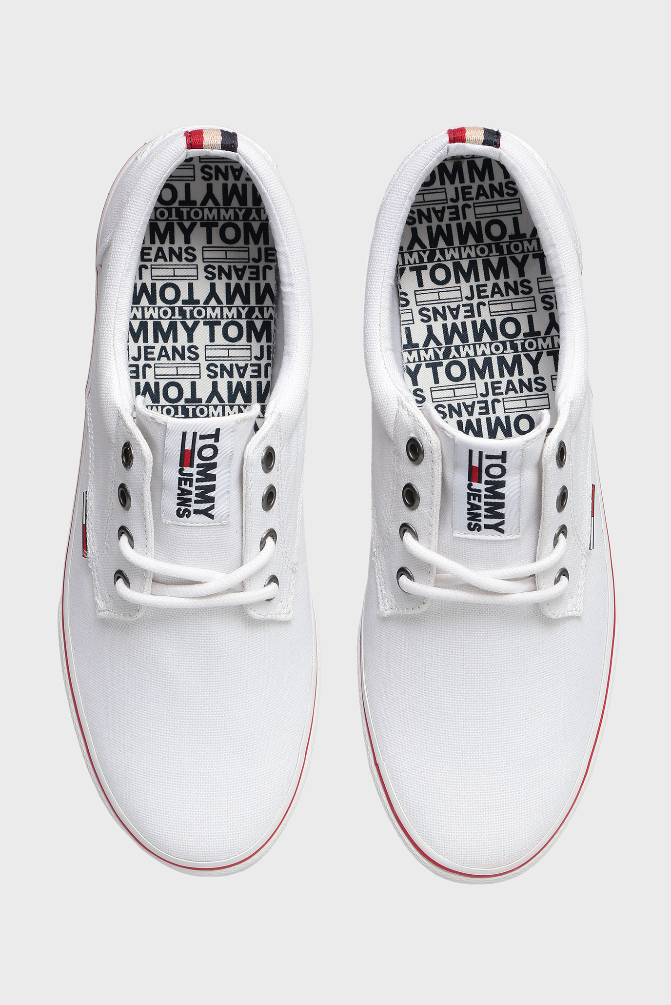 Мужские белые кеды 9