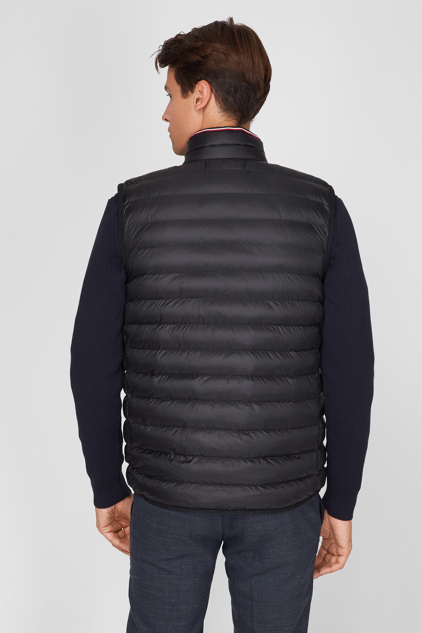 Мужской черный жилет CORE PACKABLE CIRCULAR VESTTommy Hilfiger Мужской черный жилет CORE PACKABLE CIRCULAR VEST 10