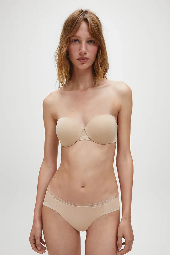 Бюстгальтер/STRAPLESS LIGHTLY LINED Calvin Klein