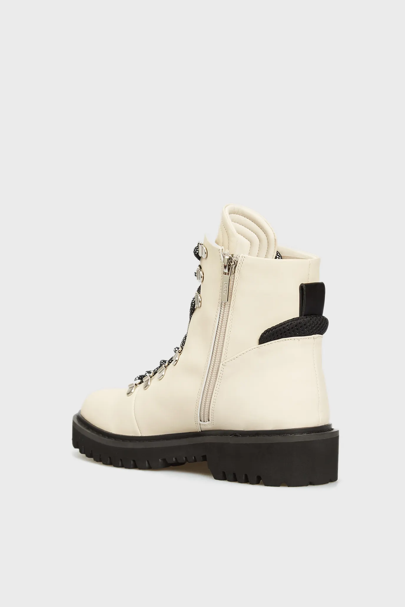 Женские бежевые кожаные ботинки Dacota 10