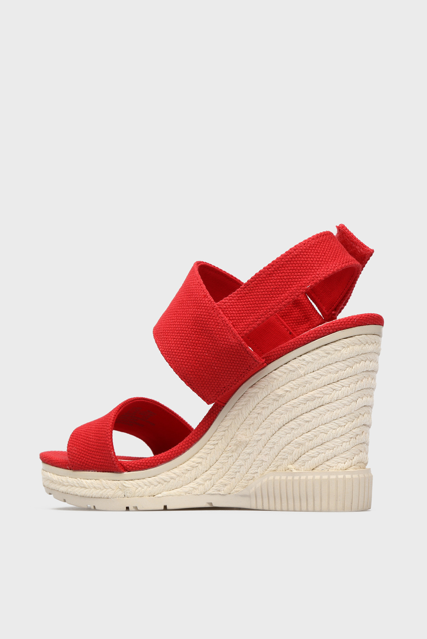 Красные босоножки 4