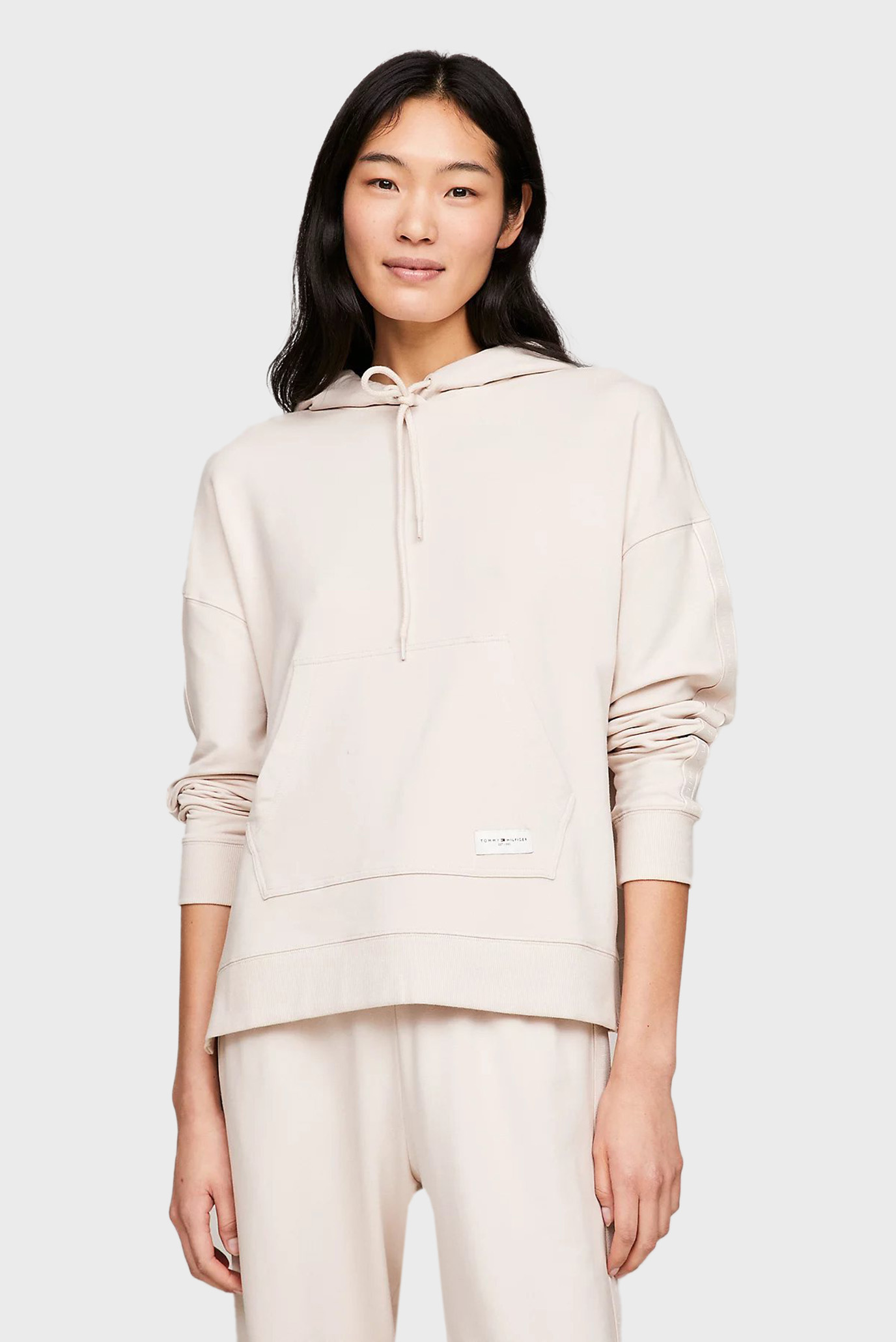 Женское бежевое худи 6