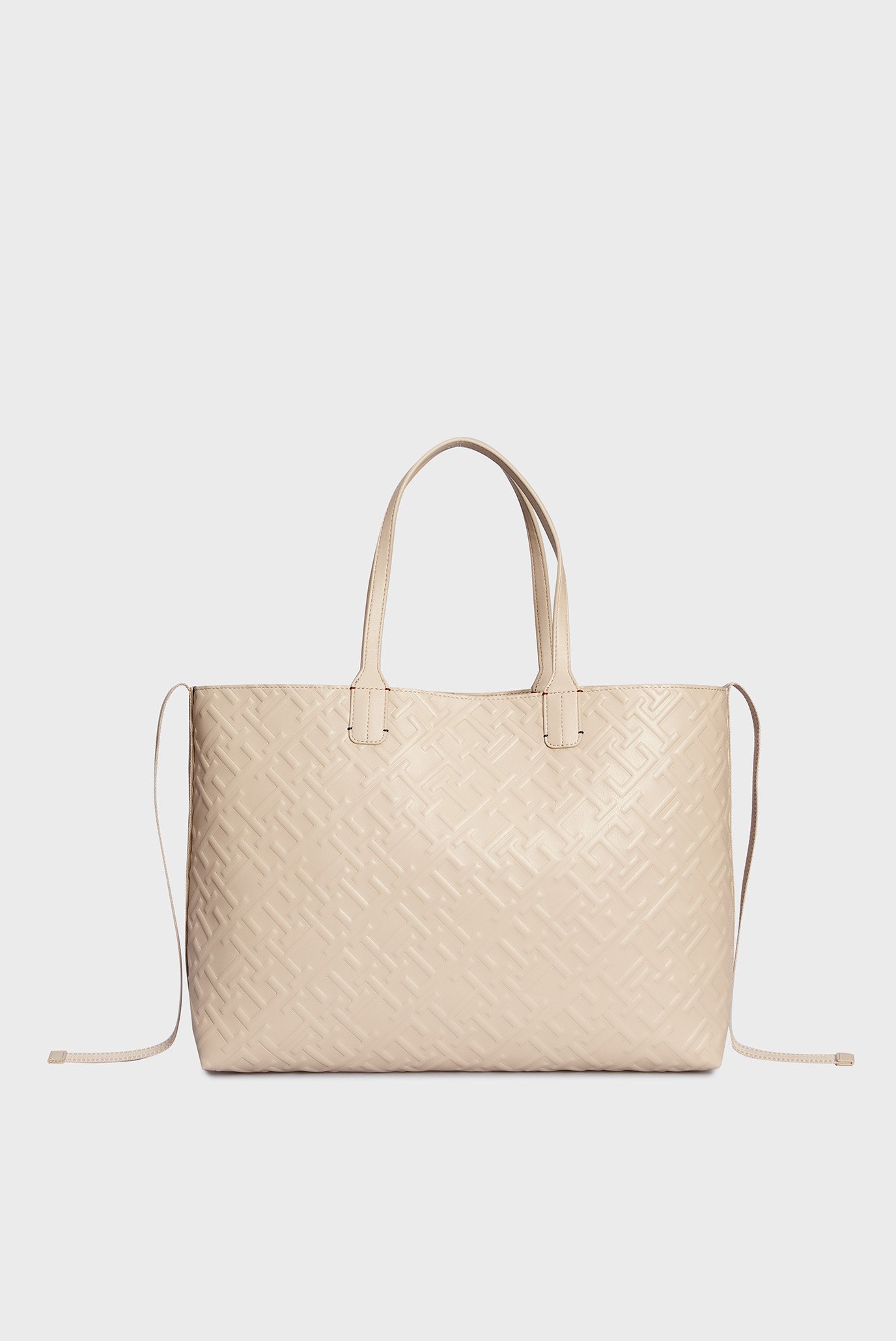 Tommy hilfiger deals adamaria tote