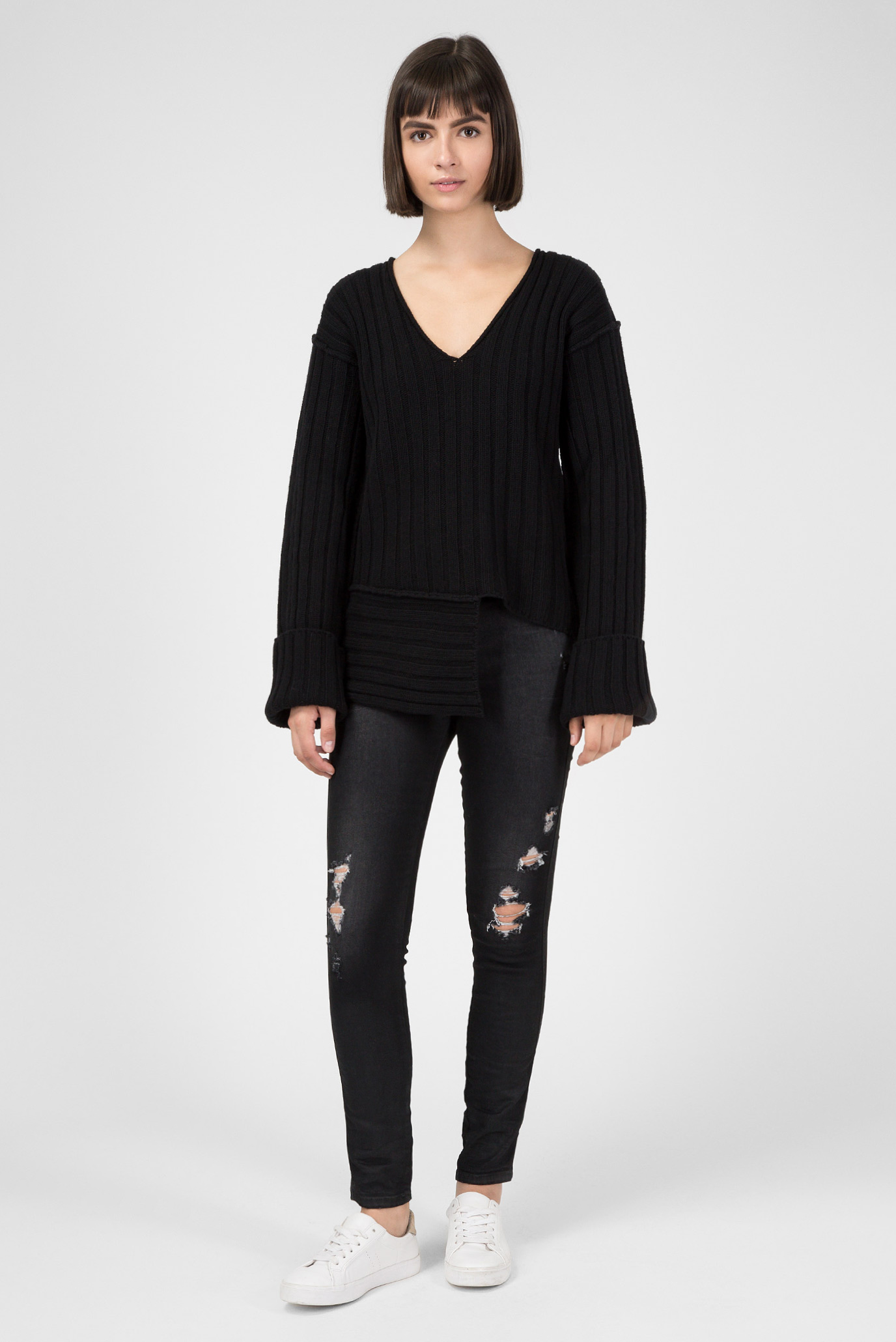 Женский черный пуловер 10