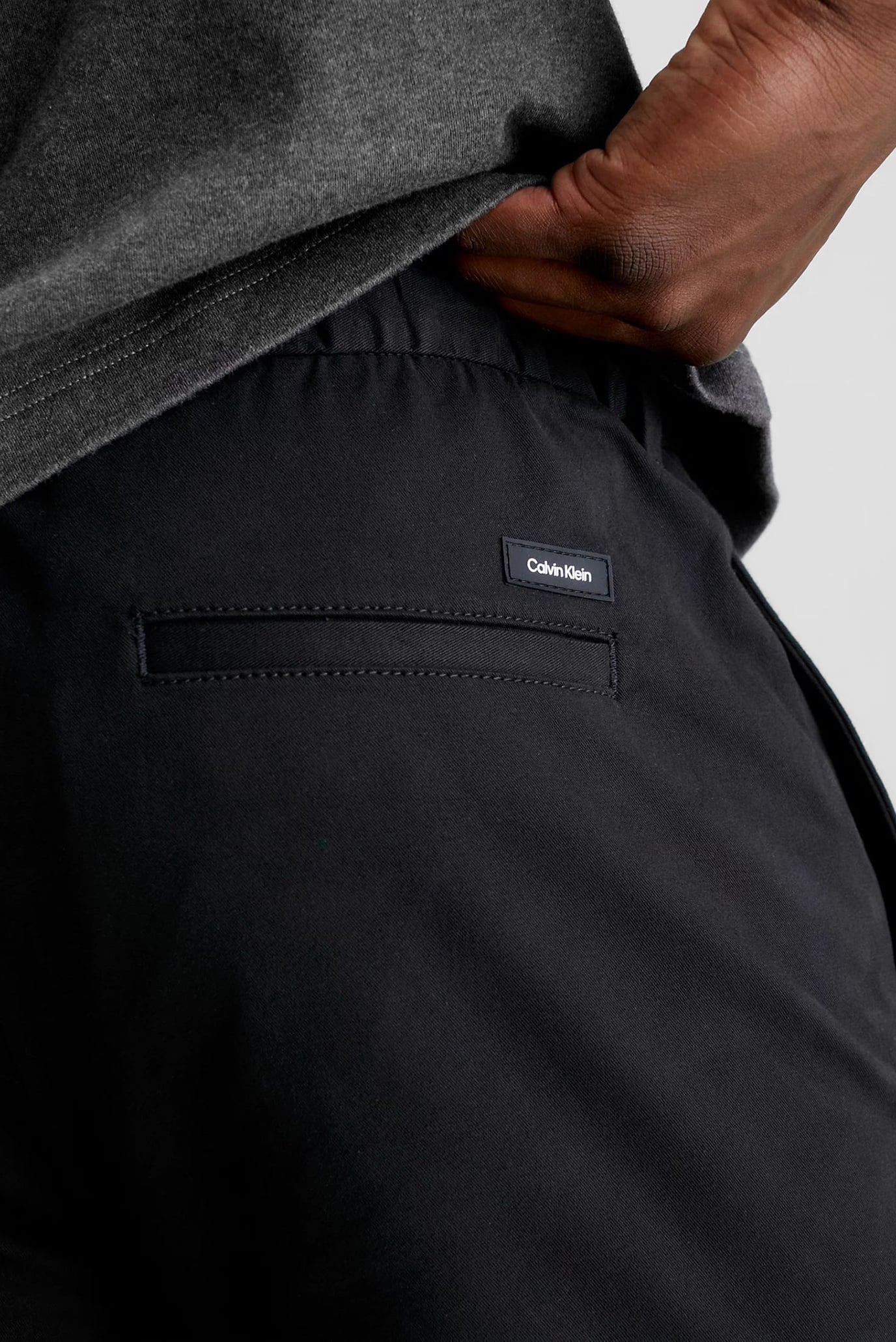 Штаны MODERN TWILL TAPERED JOGGER 4