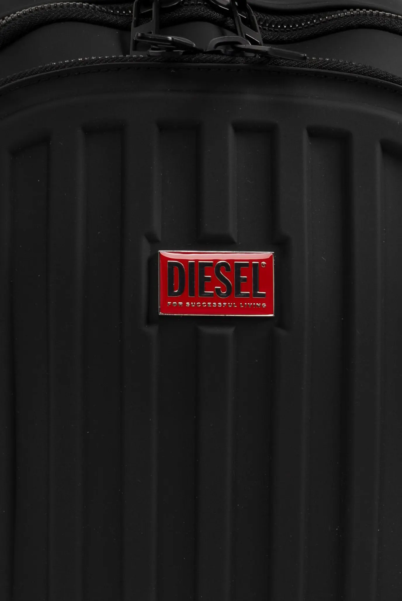 Чемодан DIESEL ALUMINUM BACKPACK-BLACK 2