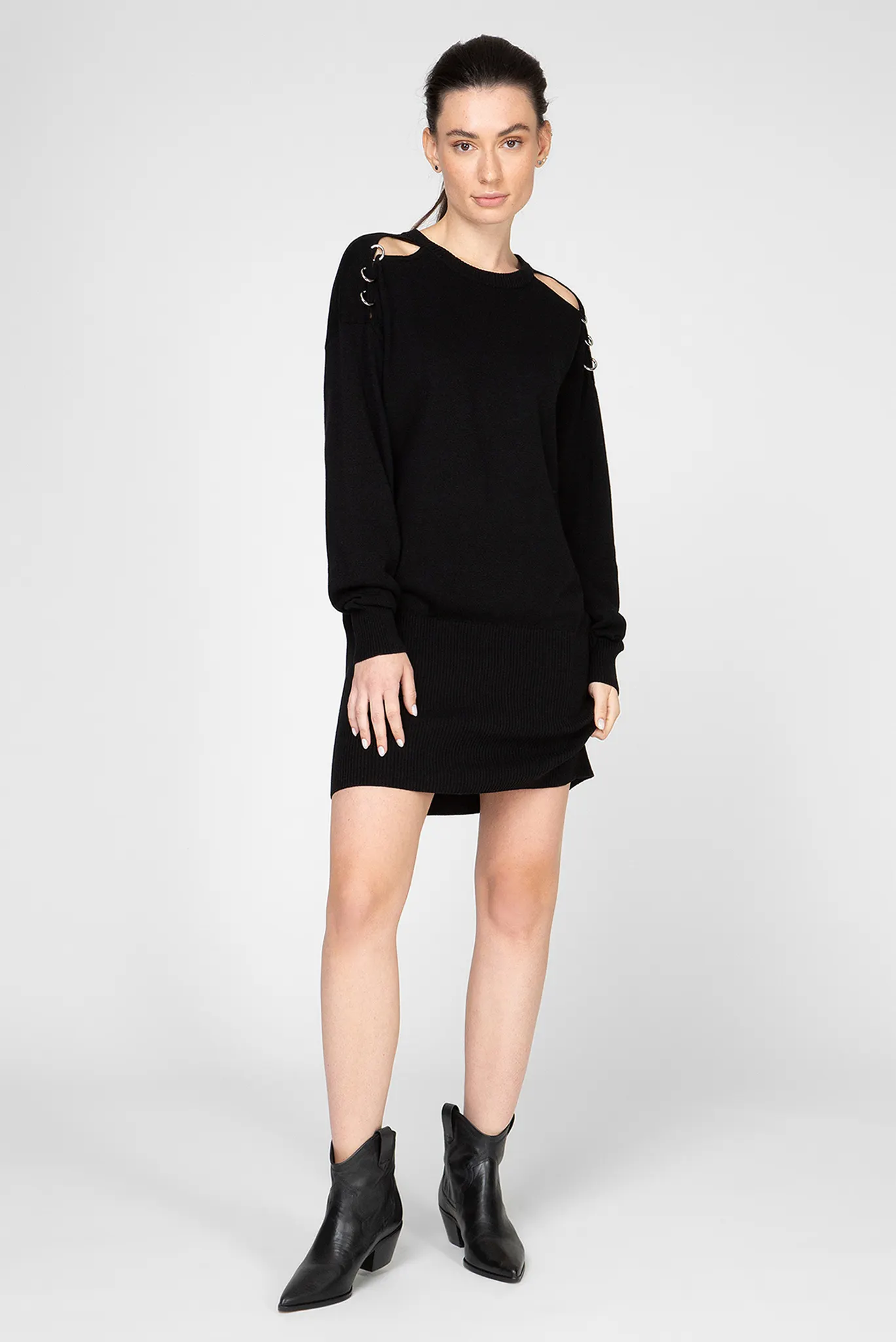 Женское черное платье M-MERS 5