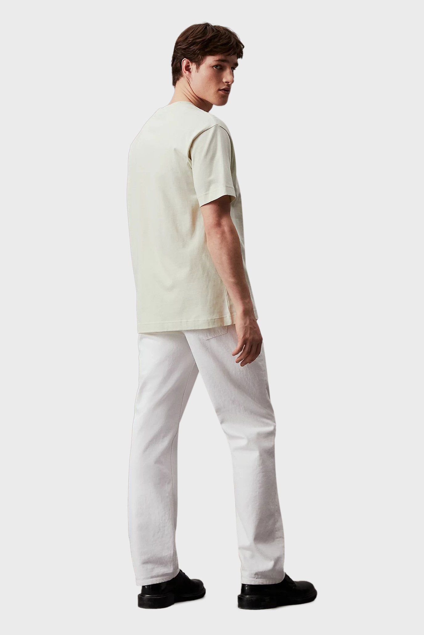 Мужская белая футболка EMBROIDERY PATCH 3