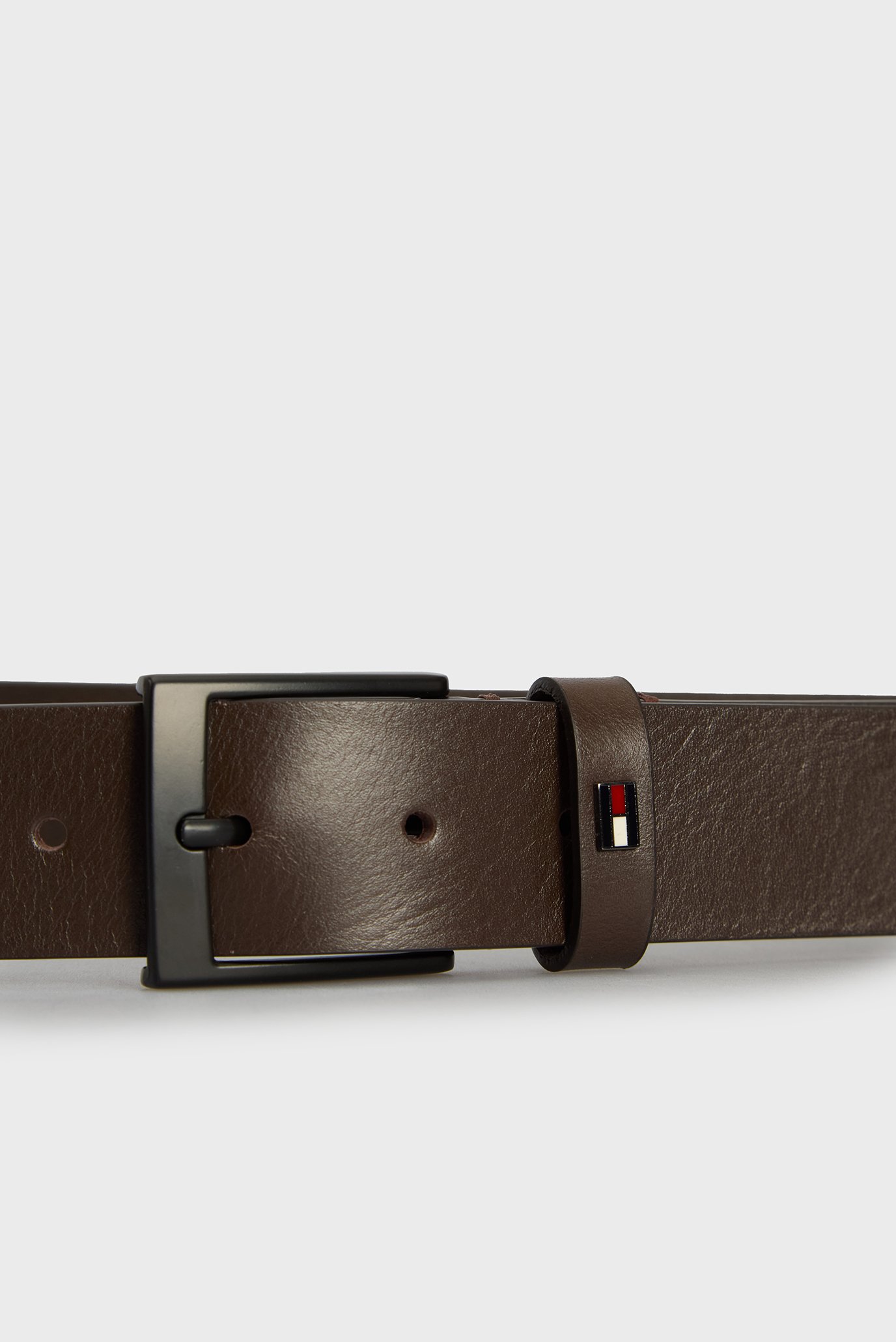 Мужской темно-коричневый кожаный ремень ADAN 3.5 EXTTommy Hilfiger Мужской темно-коричневый кожаный ремень ADAN 3.5 EXT 2