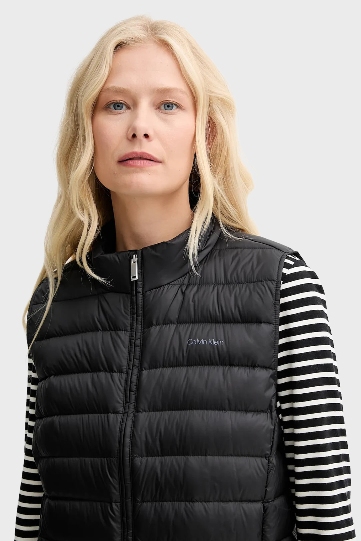 Жилет ULTRA LIGHTWEIGHT DOWN PUFFER VECalvin Klein Жилет ULTRA LIGHTWEIGHT DOWN PUFFER VE 4