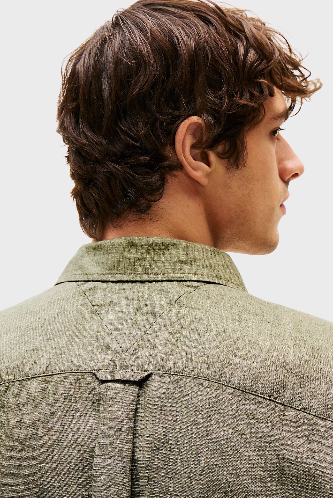 Мужская оливковая льняная рубашка PIGMENT 4