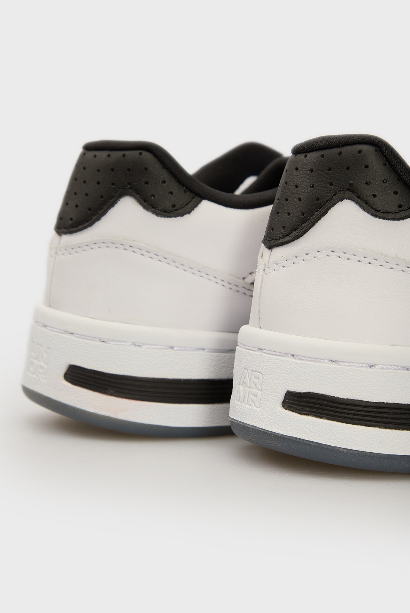 Мужские белые кожаные кроссовки UA Court 96 2