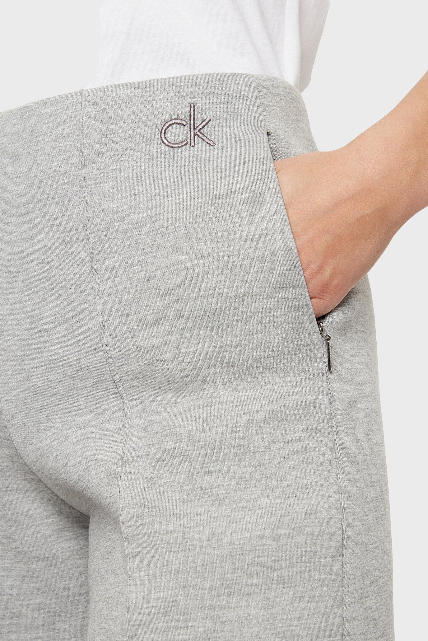 Женские серые брюки VISCOSE BONDED TAILORED PANTCalvin Klein Женские серые брюки VISCOSE BONDED TAILORED PANT 2