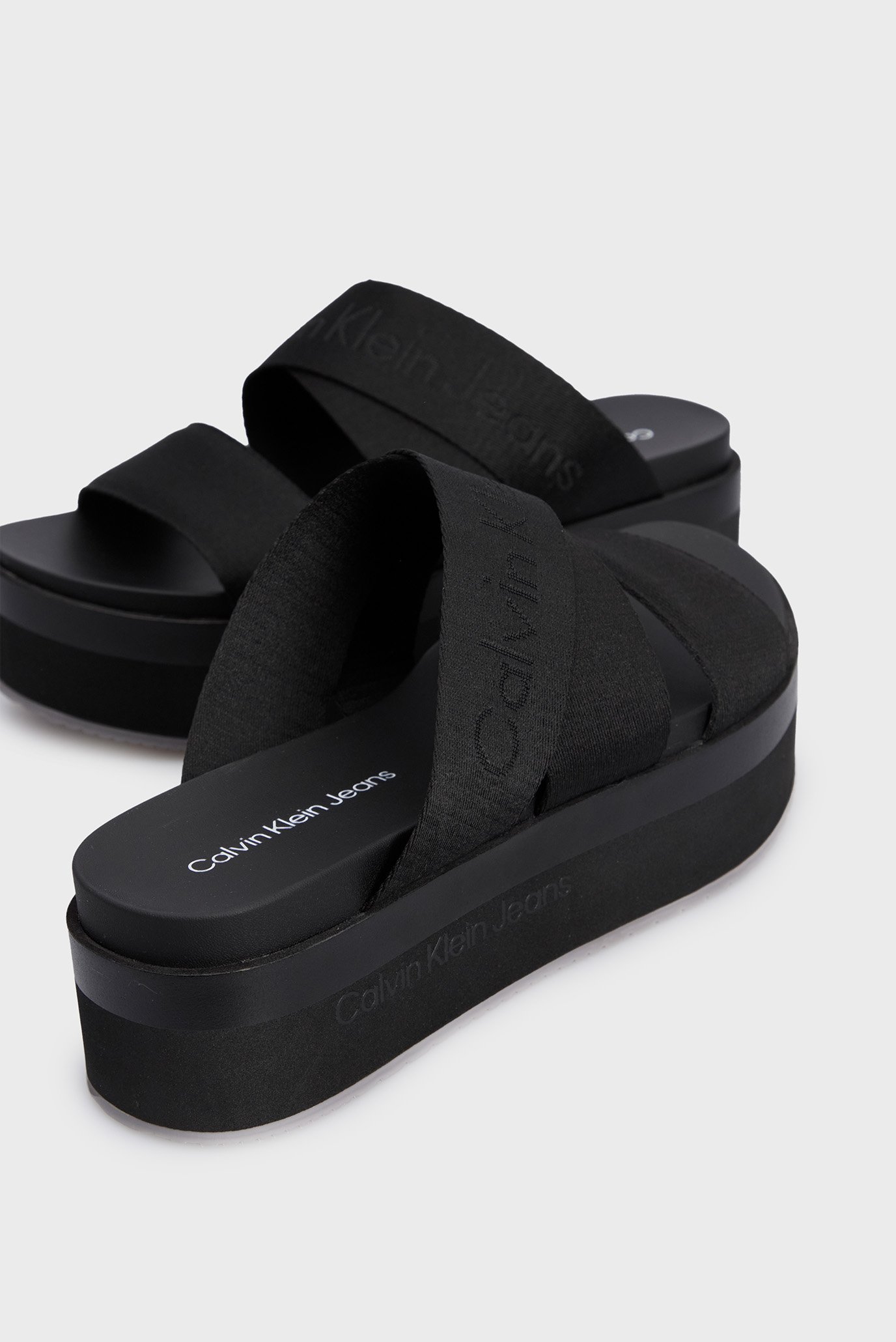 Женские черные слайдеры 2