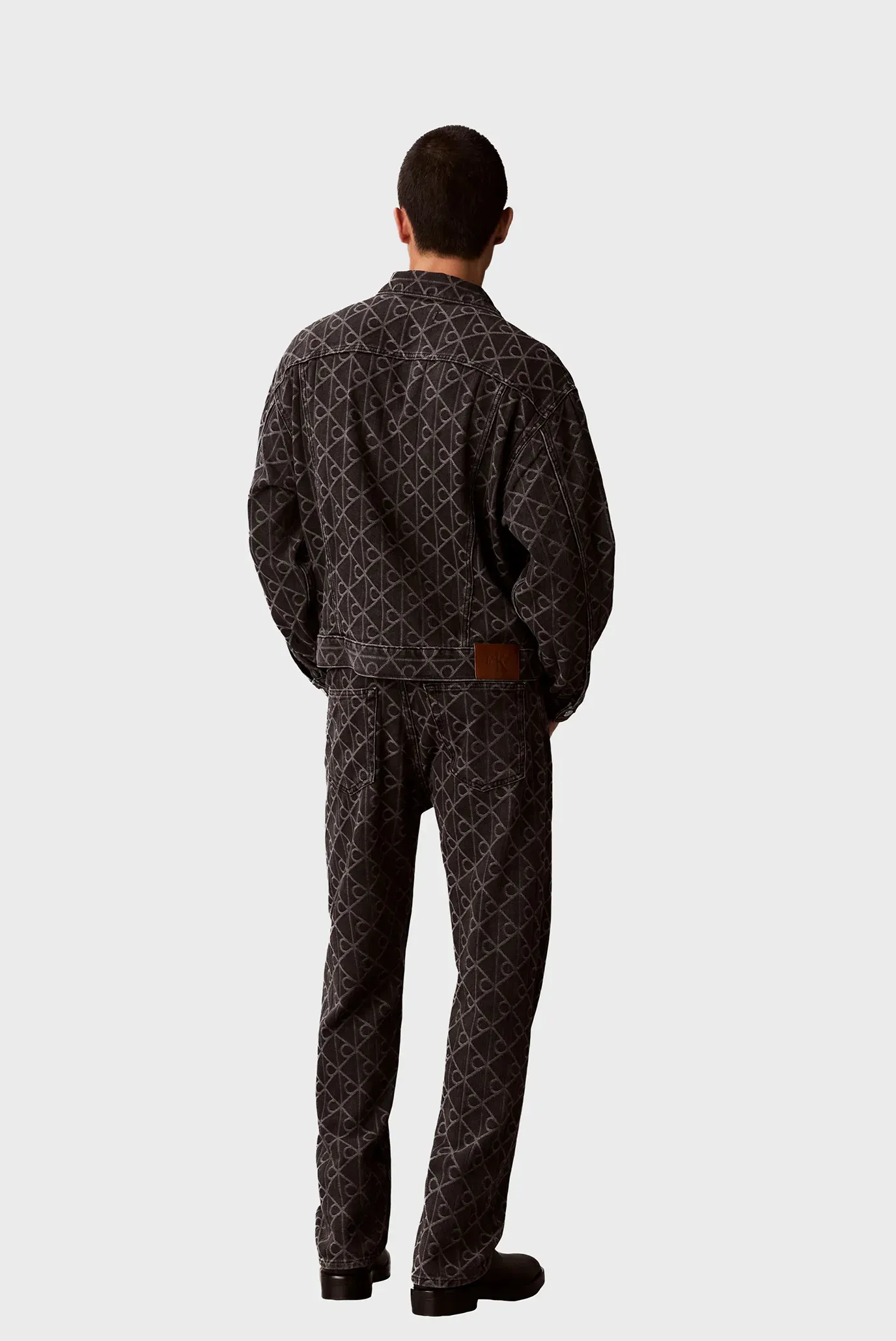 Джинсы/90S STRAIGHT BLACK EMBLEM JACQUA 3