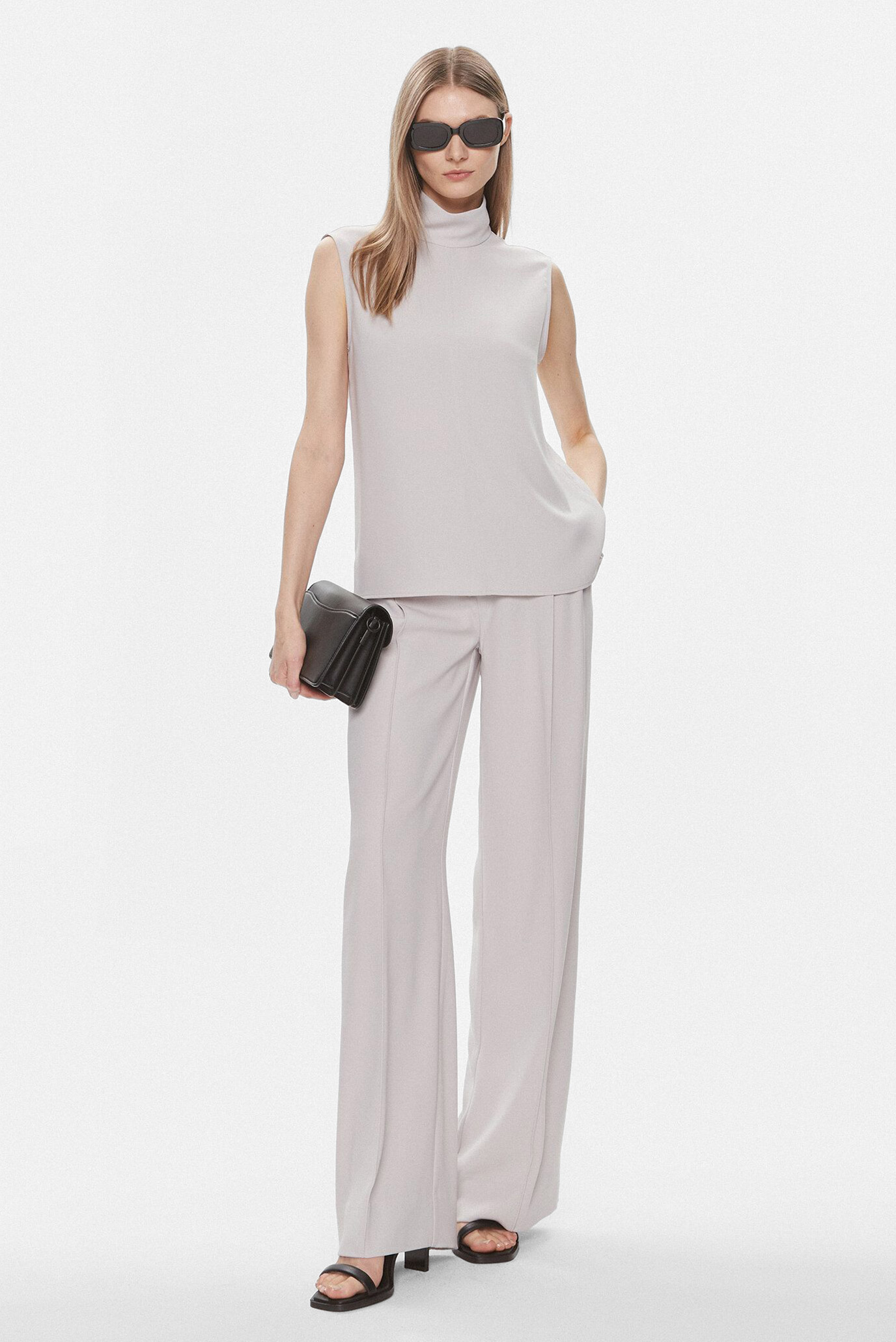 Топ STRUCTURE TWLL NS MOCK NECK TOPCalvin Klein Топ STRUCTURE TWLL NS MOCK NECK TOP 2