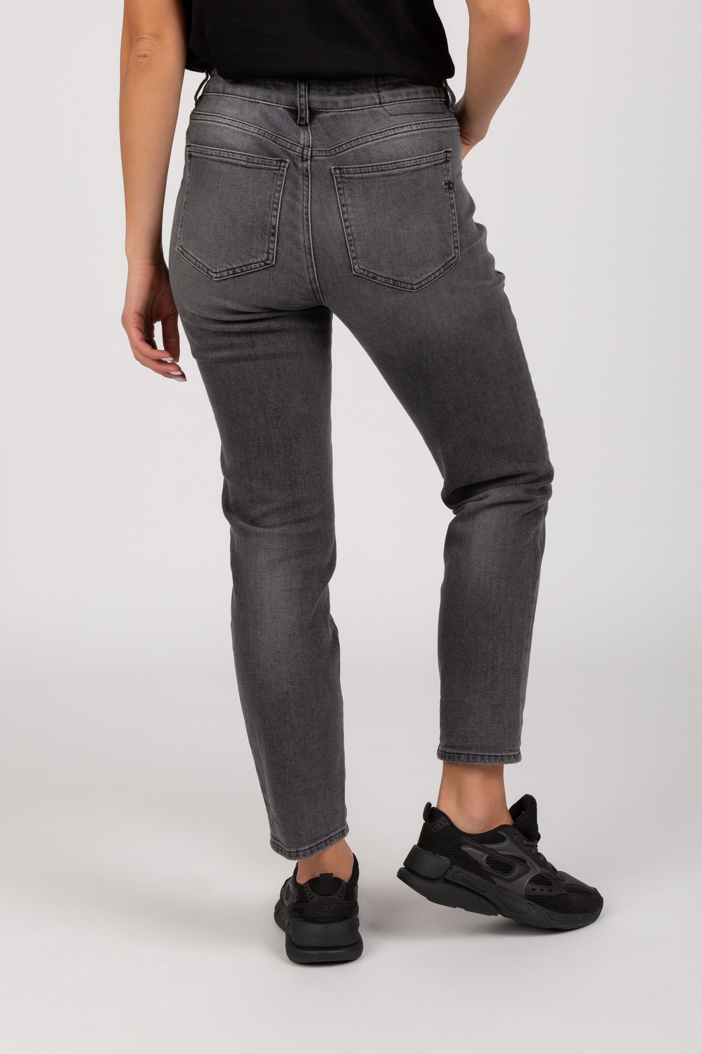 Джинсы 2004 L.32 TROUSERS 3