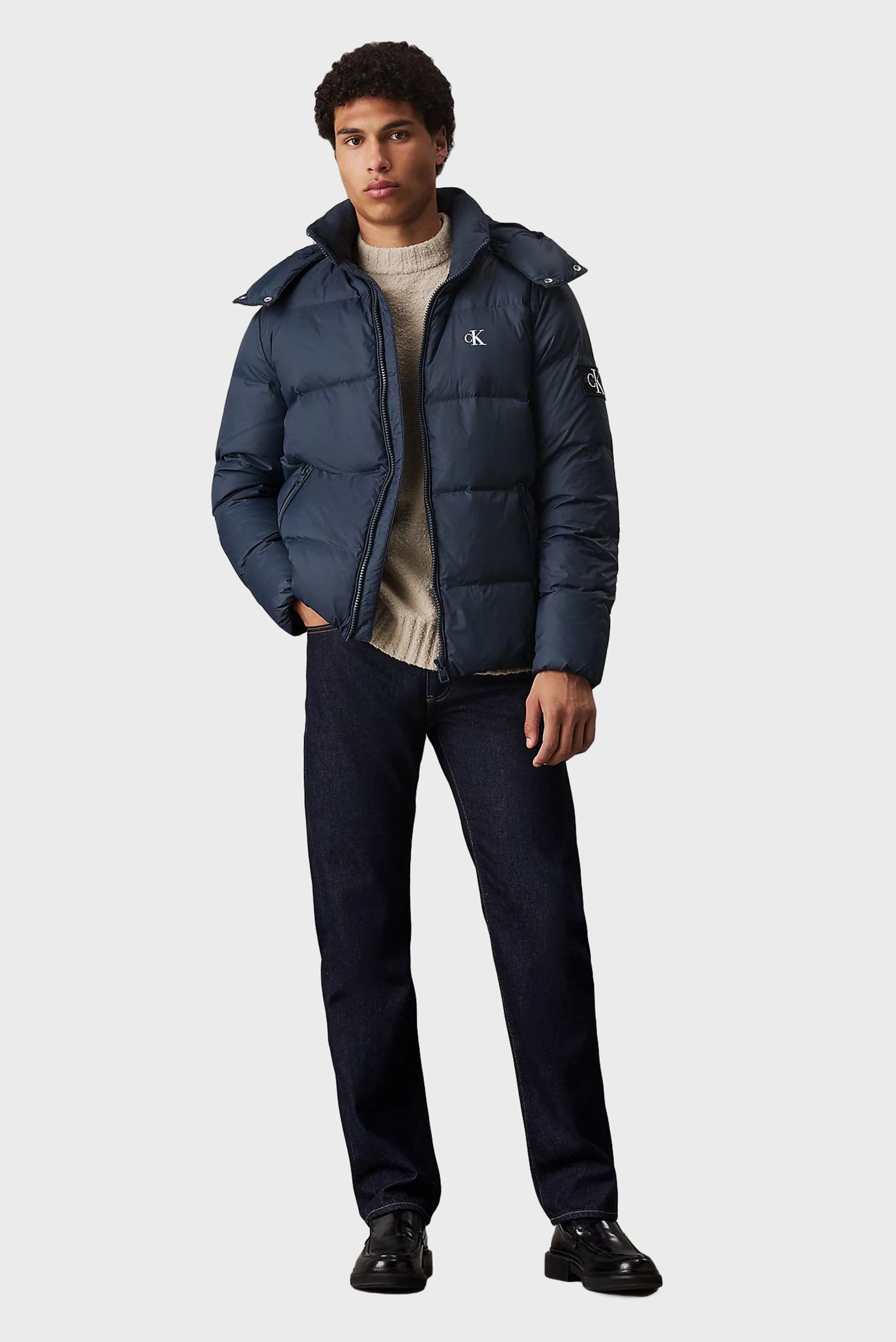 Мужской темно-синий пуховик ESSENTIALS DOWN JACKETCalvin Klein Jeans Мужской темно-синий пуховик ESSENTIALS DOWN JACKET 2