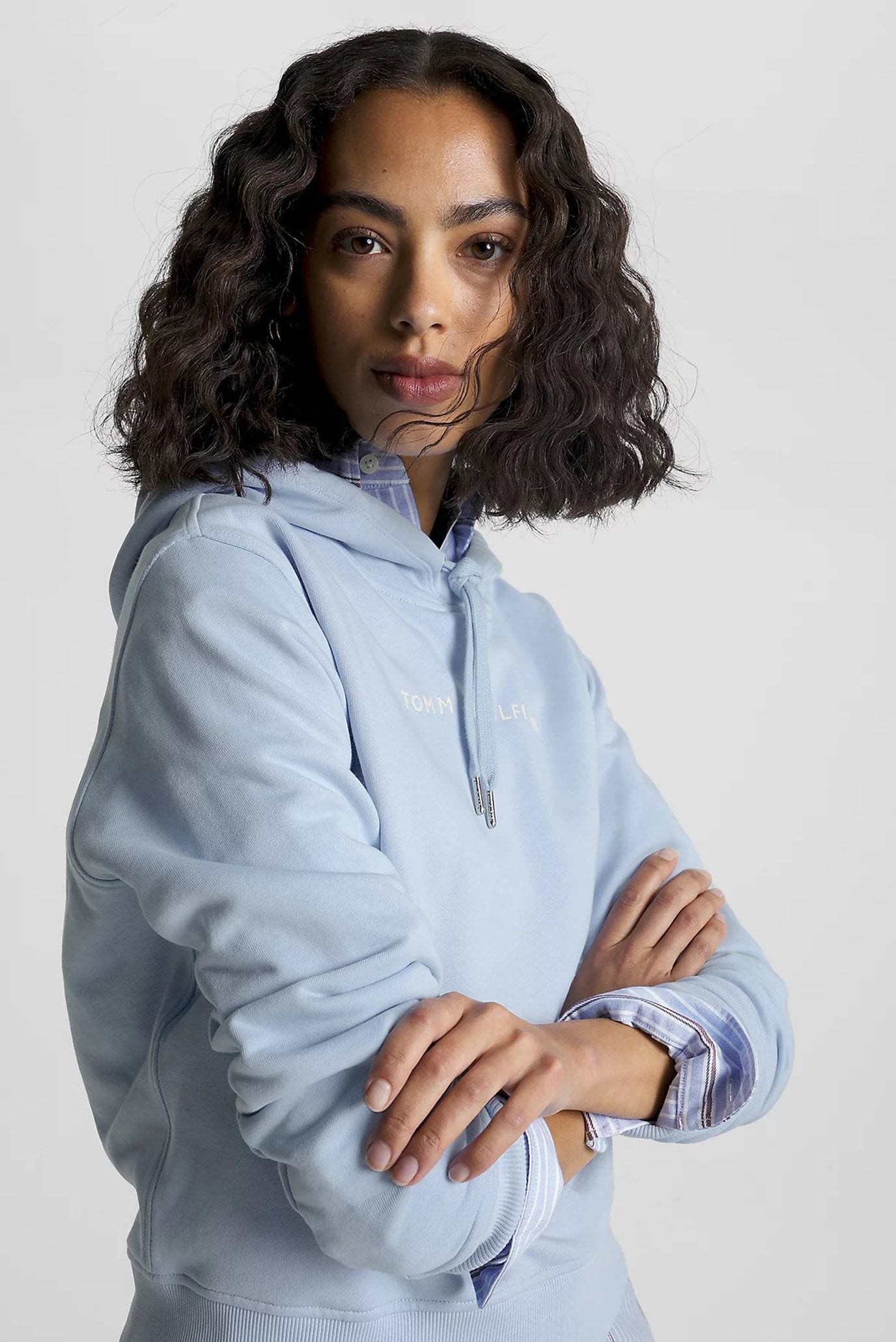 Худи REG FROSTED CORP LOGO HOODIE 4