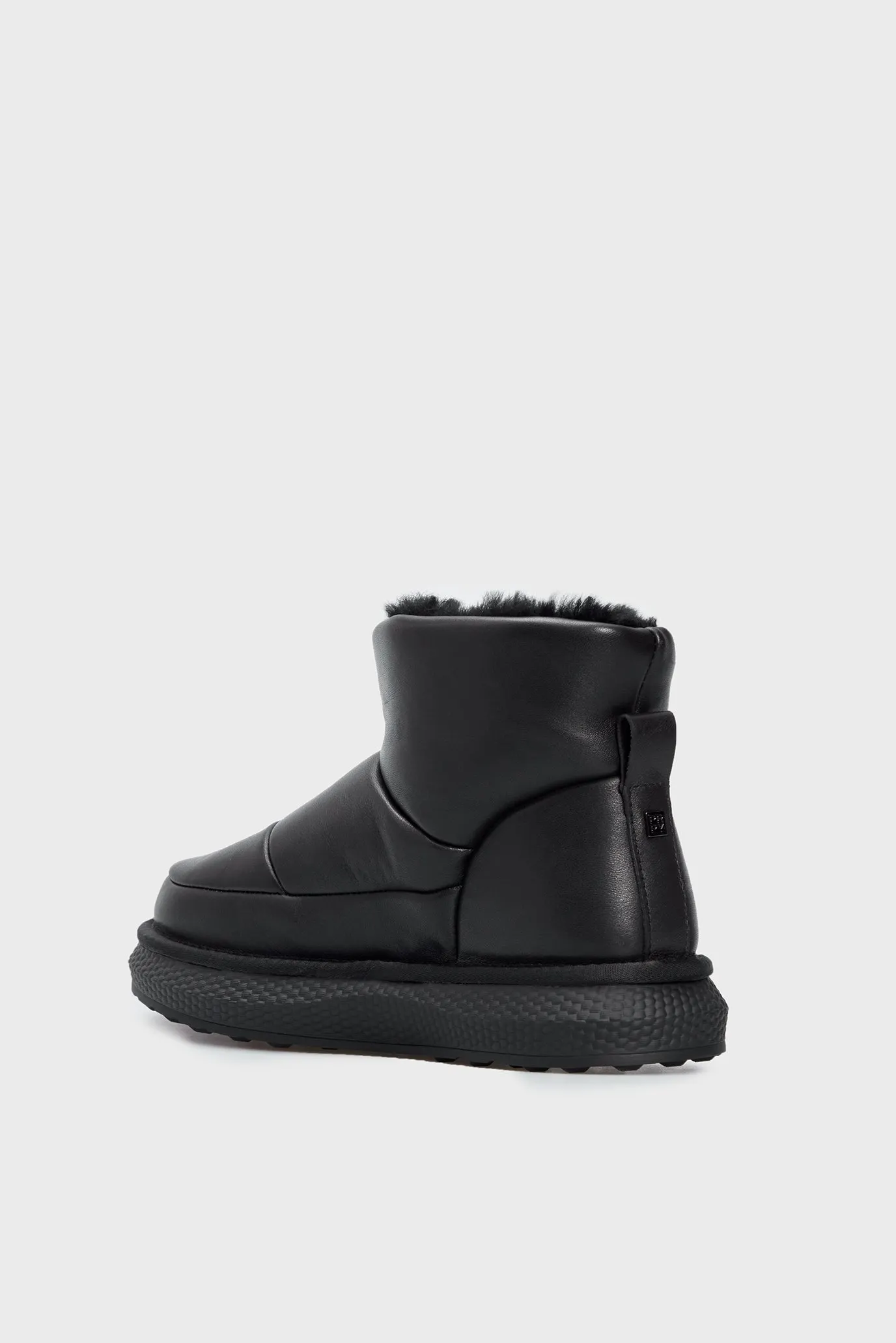 Женские черные кожаные угги Dilara 4