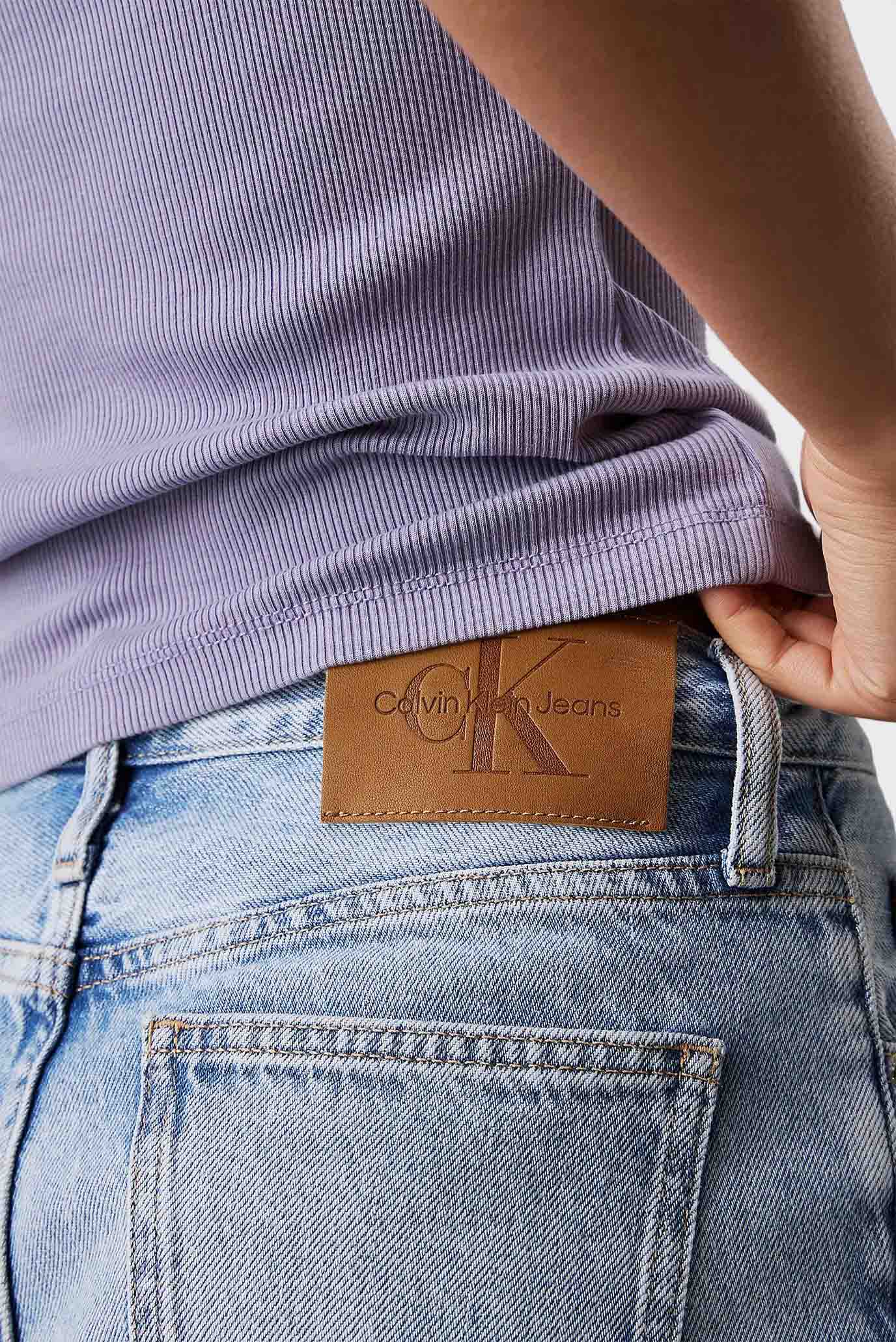 Женские голубые джинсовые шорты BERMUDA SHORTCalvin Klein Jeans Женские голубые джинсовые шорты BERMUDA SHORT 5