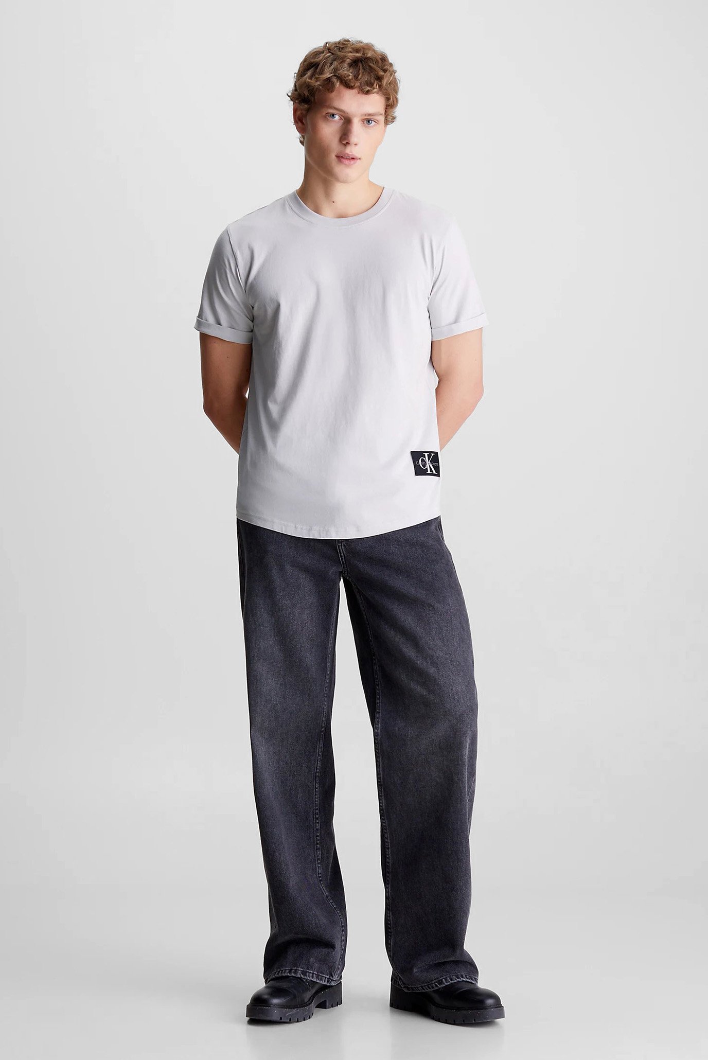 Футболка BADGE TURN UP SLEEVE 3