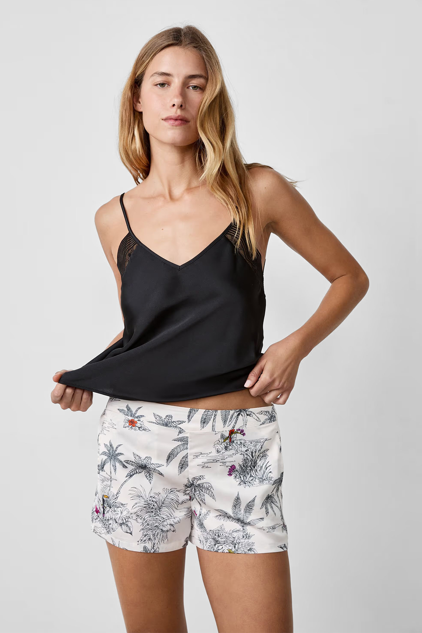 Шорты SELVA - SHORT 4