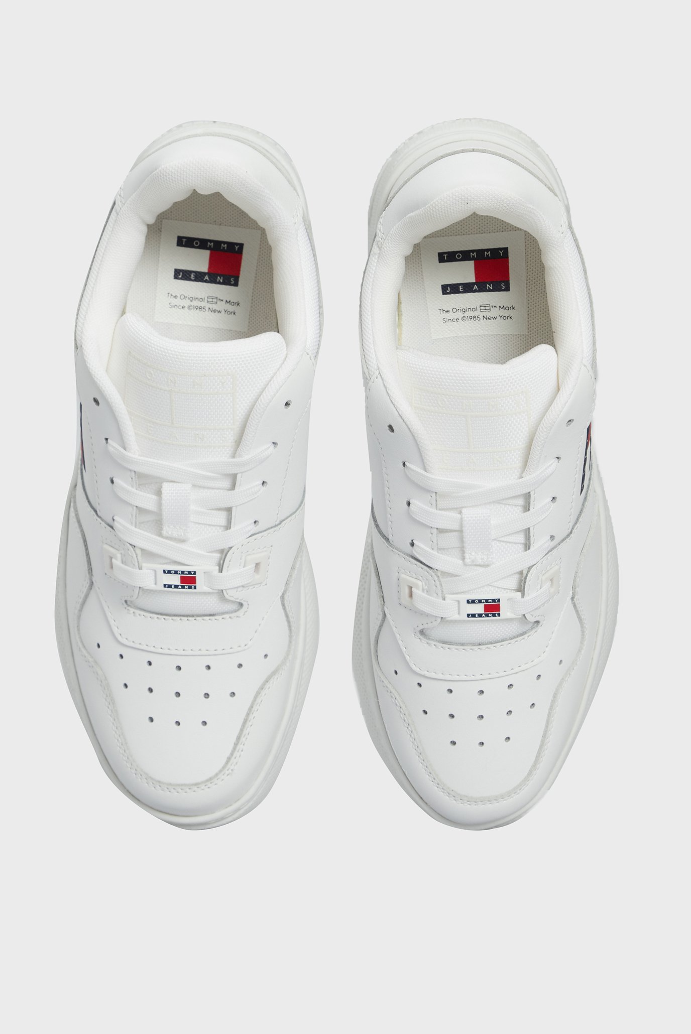 Кроссовки TJW RETRO BASKET FLATFORM ESS 4