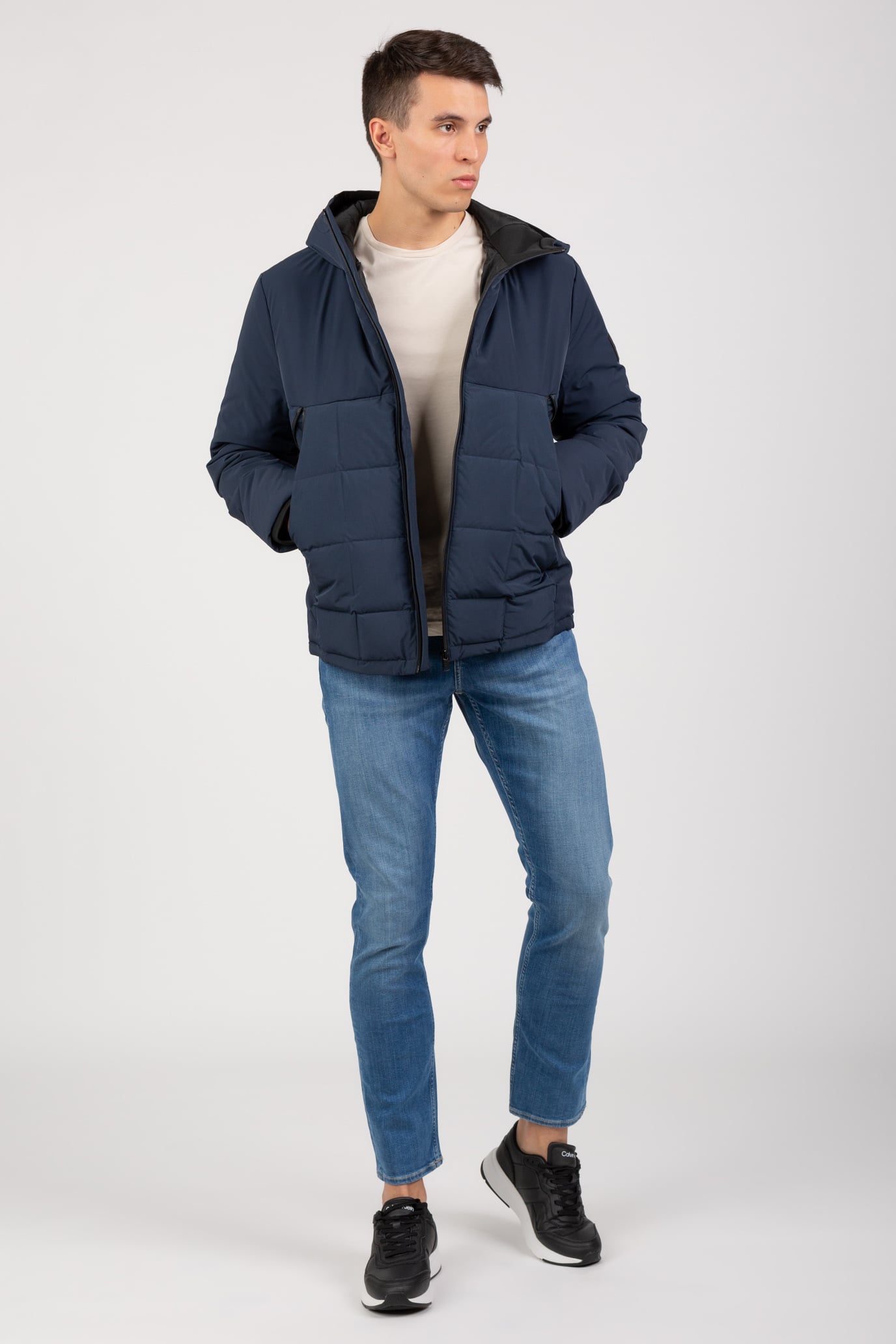 Куртка демисезонная STITCHLESS MIX MEDIA HOOD 5