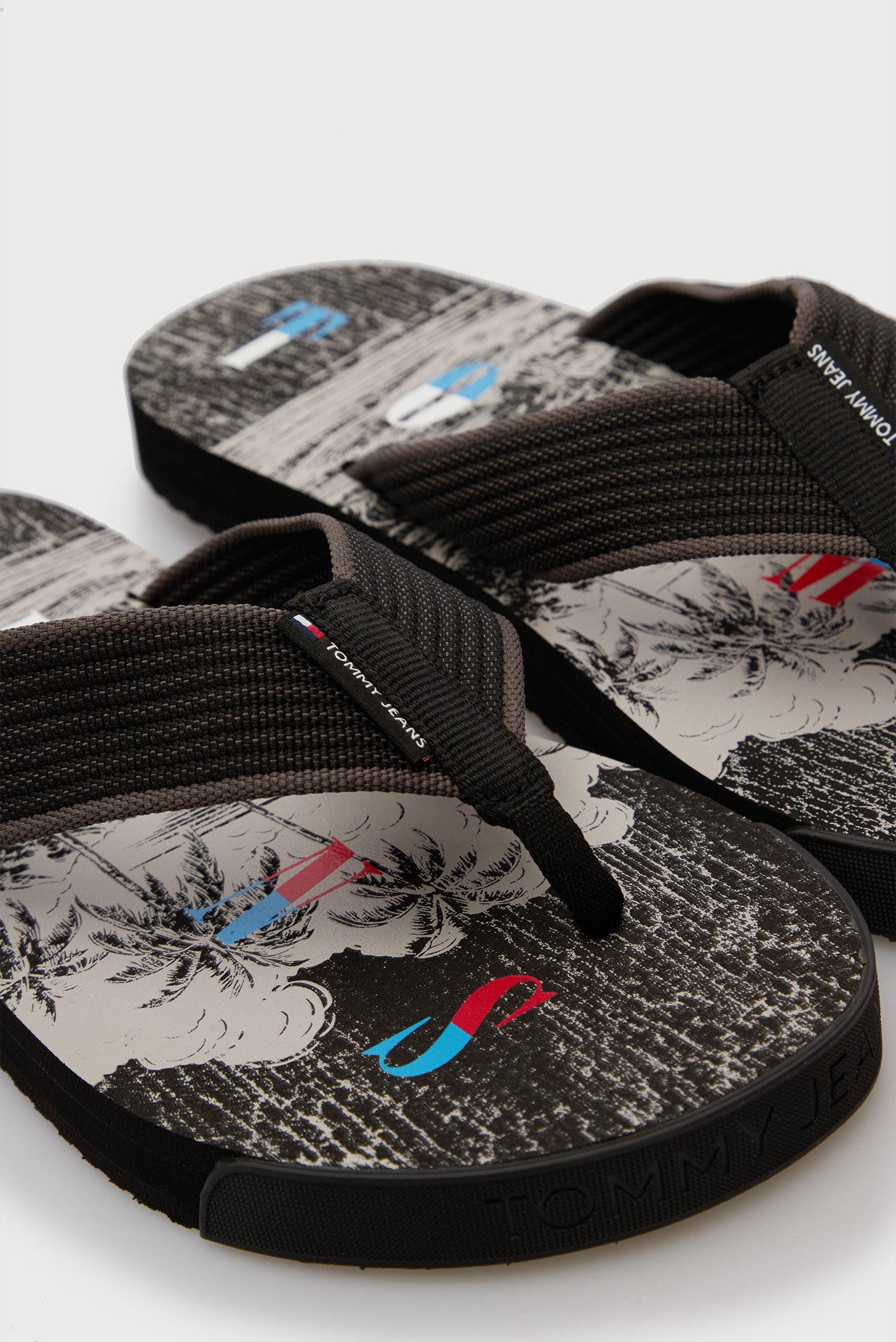 Мужские черные вьетнамки TJM ELEVATED BEACH SANDAL 2