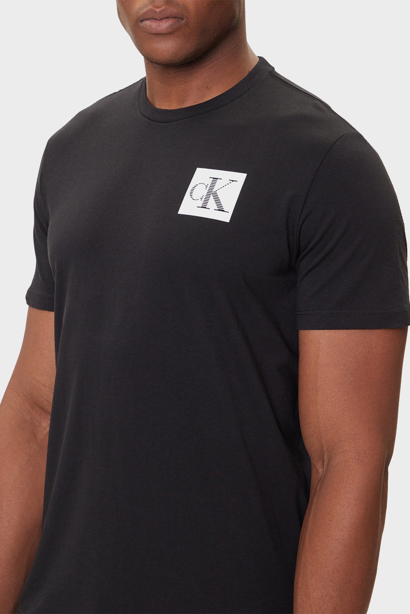 Футболка SS GRADIENT MONOGRAM EU LOGO CLA 4