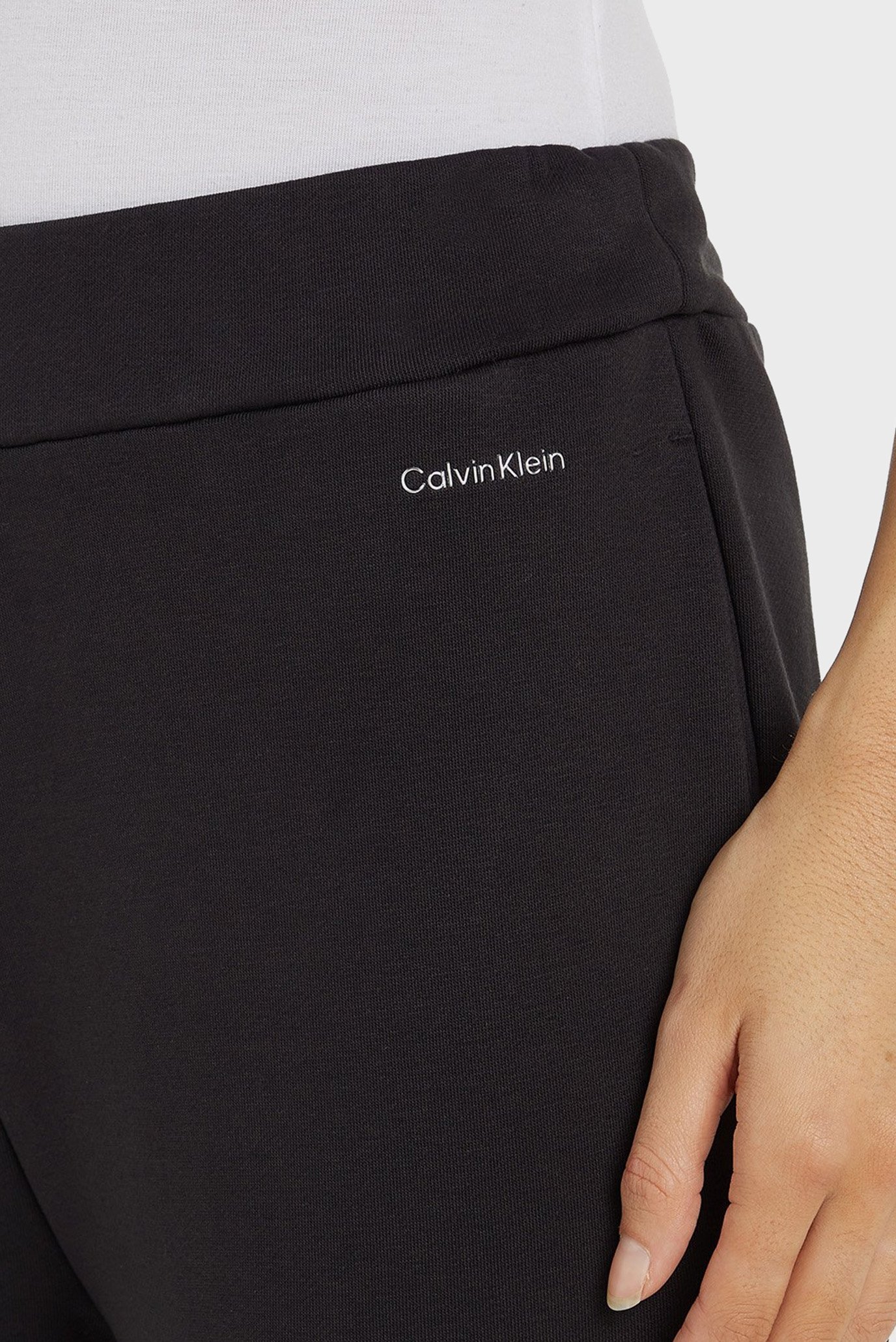 Женские черные спортивные брюки NANO LOGO RELAXED 2