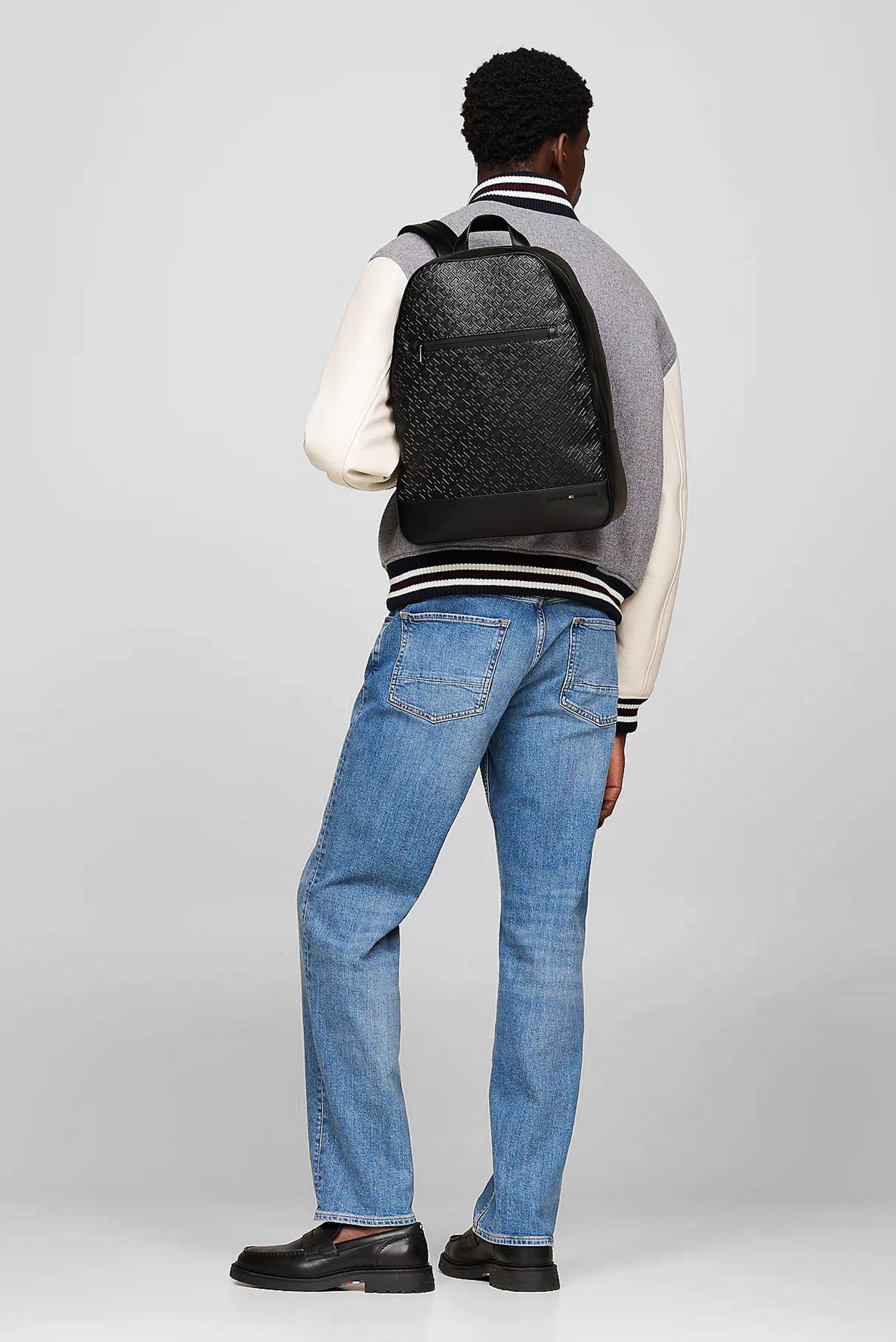 Мужской черный рюкзак TH MONOGRAM BACKPACK 2
