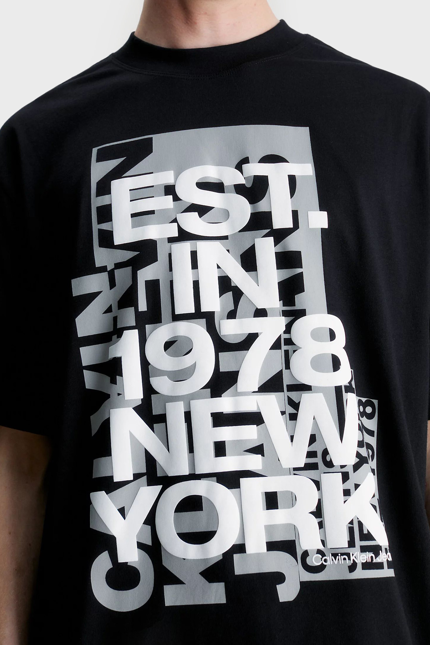 Футболка MULTI CONNECTED LOGO TEE Calvin Klein Jeans Футболка MULTI CONNECTED LOGO TEE 5