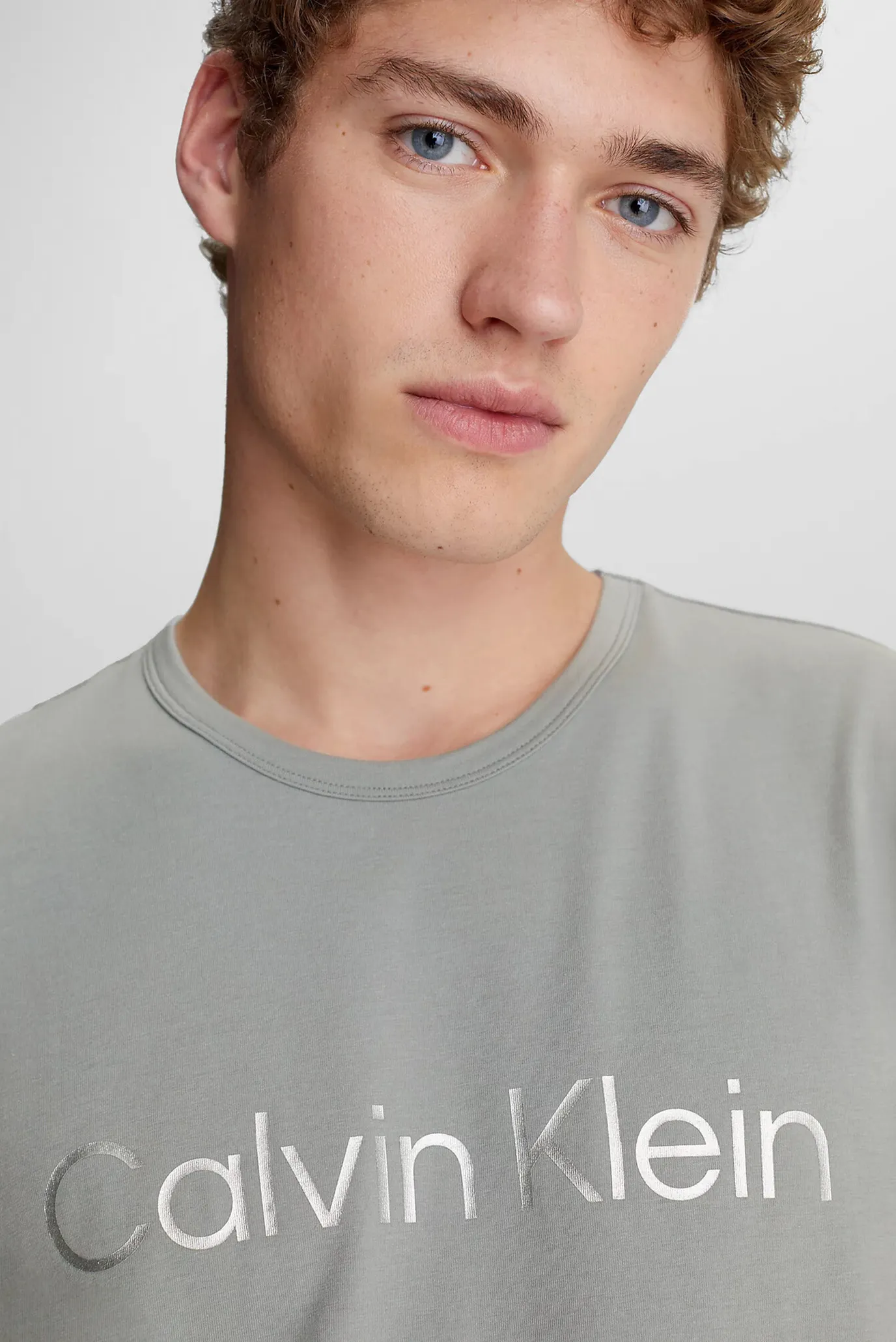 Футболка S S CREW NECK 4