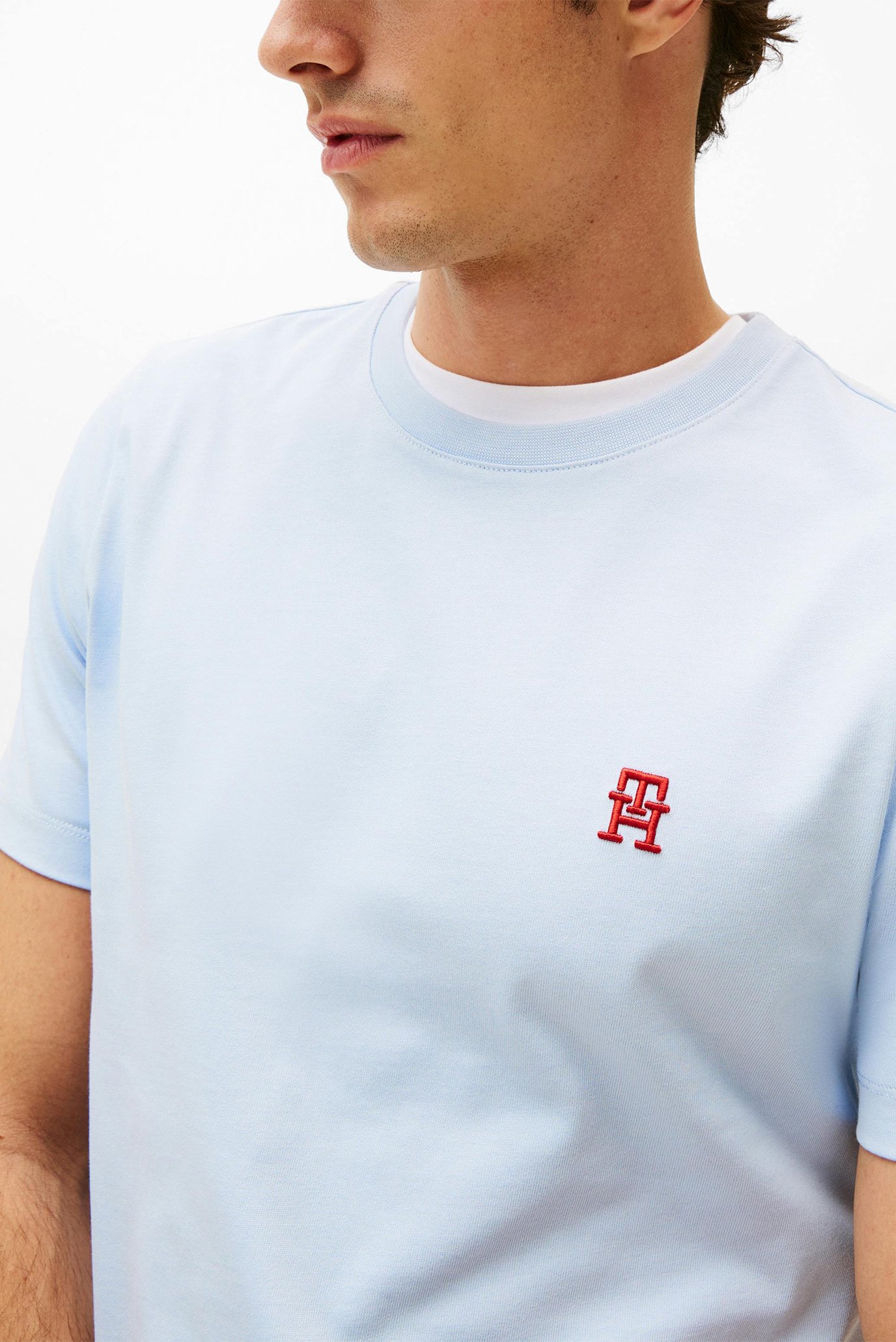 Футболка MONOGRAM IMD TEETommy Hilfiger Футболка MONOGRAM IMD TEE 4