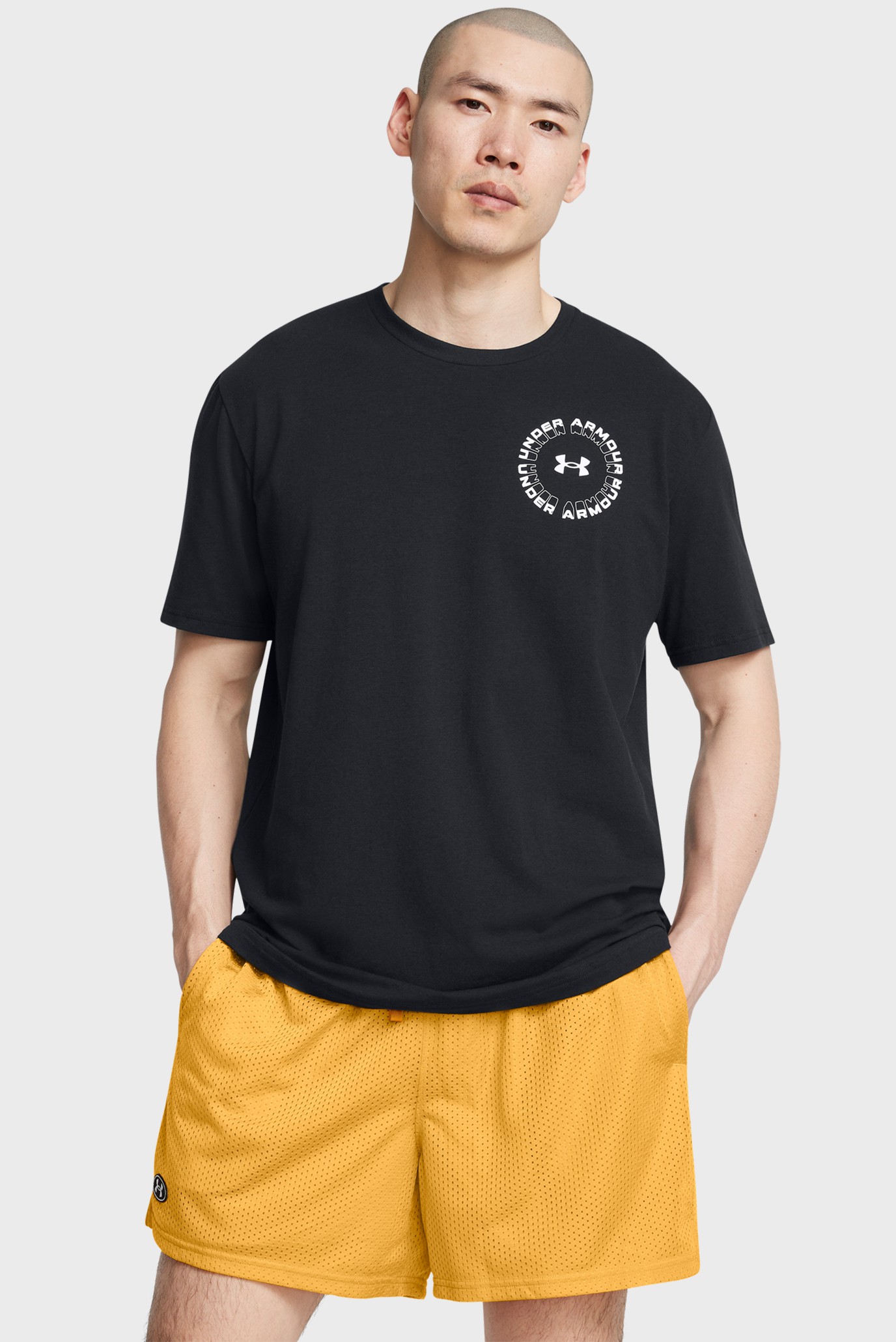 Мужская черная футболка UA M RADIAL WM 60 40S SS 1