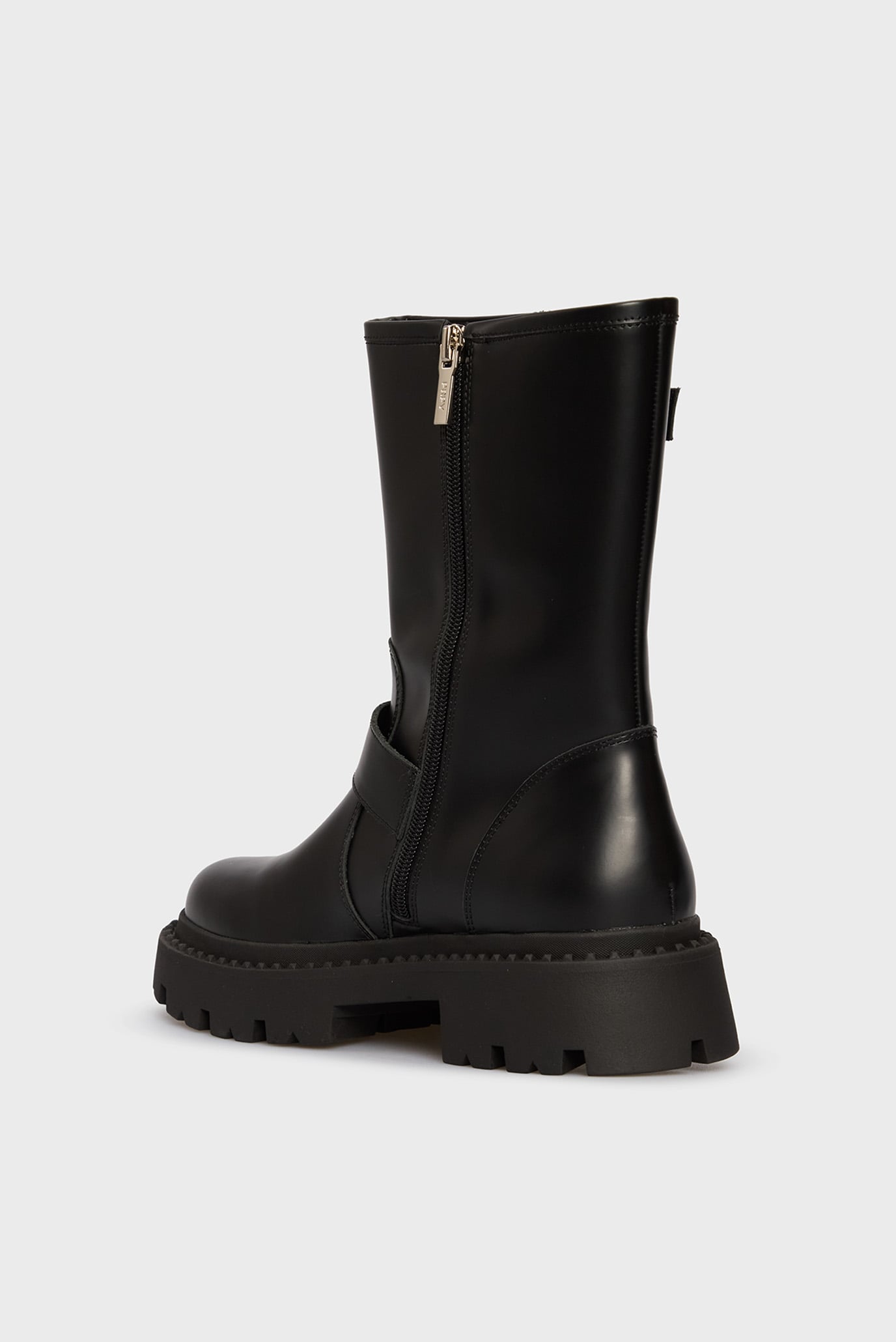 Женские черные кожаные сапоги Berta 4