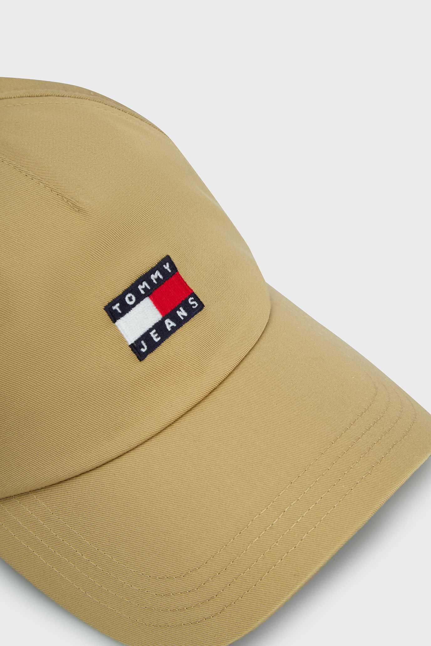 Мужская бежевая кепка HERITAGE CORETommy Jeans Мужская бежевая кепка HERITAGE CORE 4