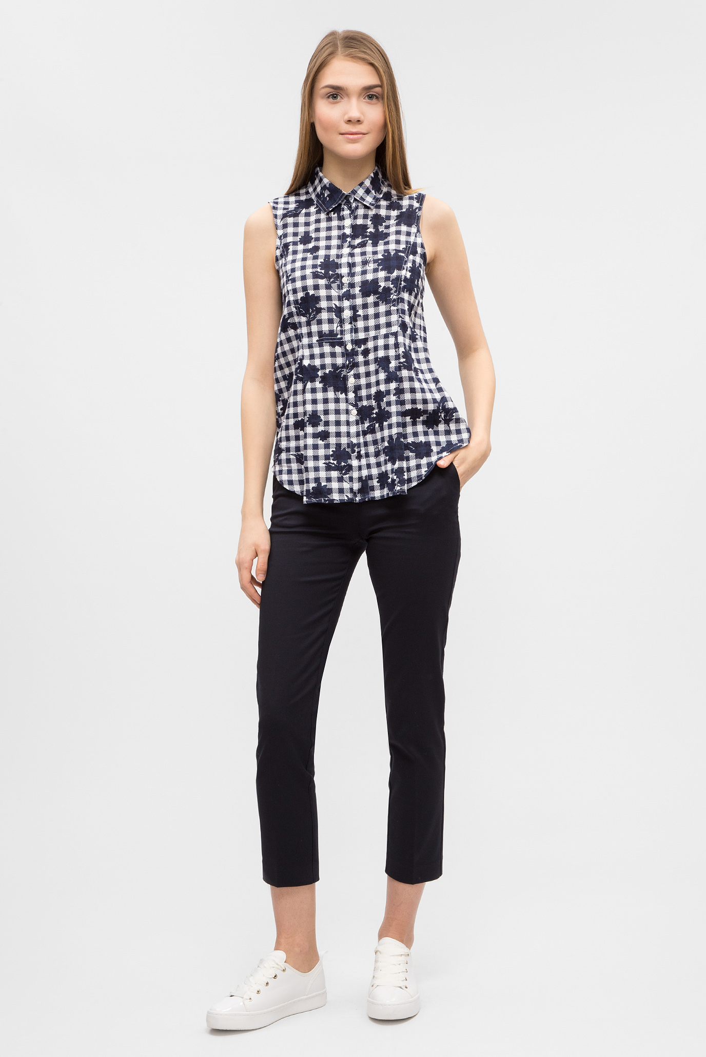 Женская темнo-синяя блуза в клетку 10