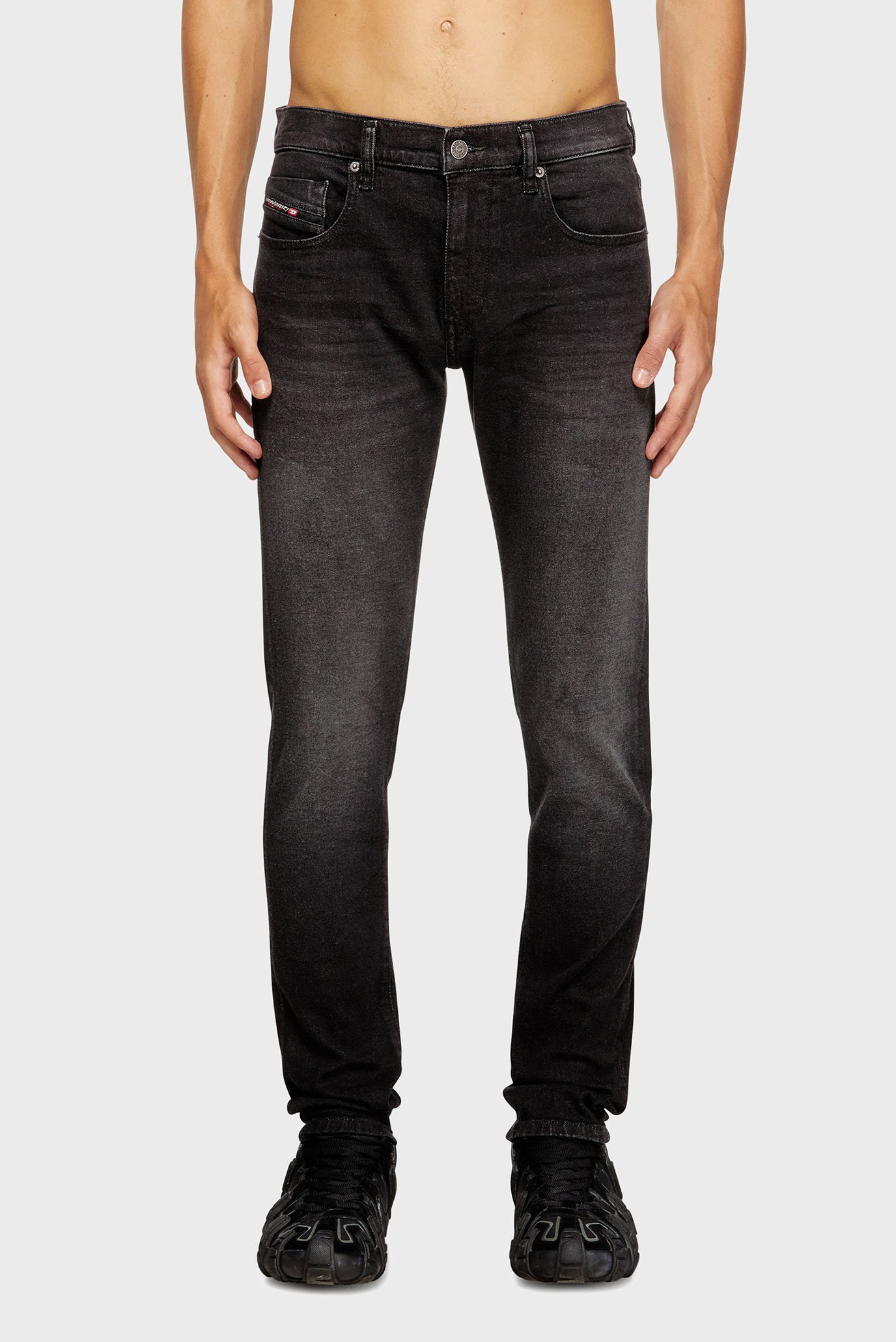Джинсы 2019 D-STRUKT L.32 PANTALONI 1