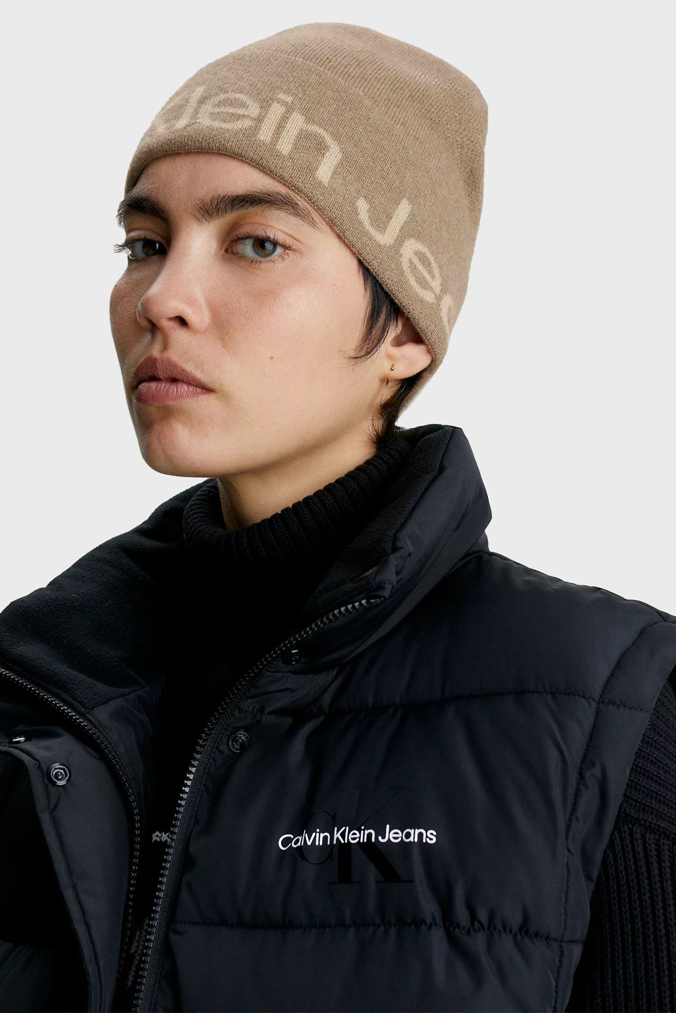 Шапка LOGO BEANIE 4