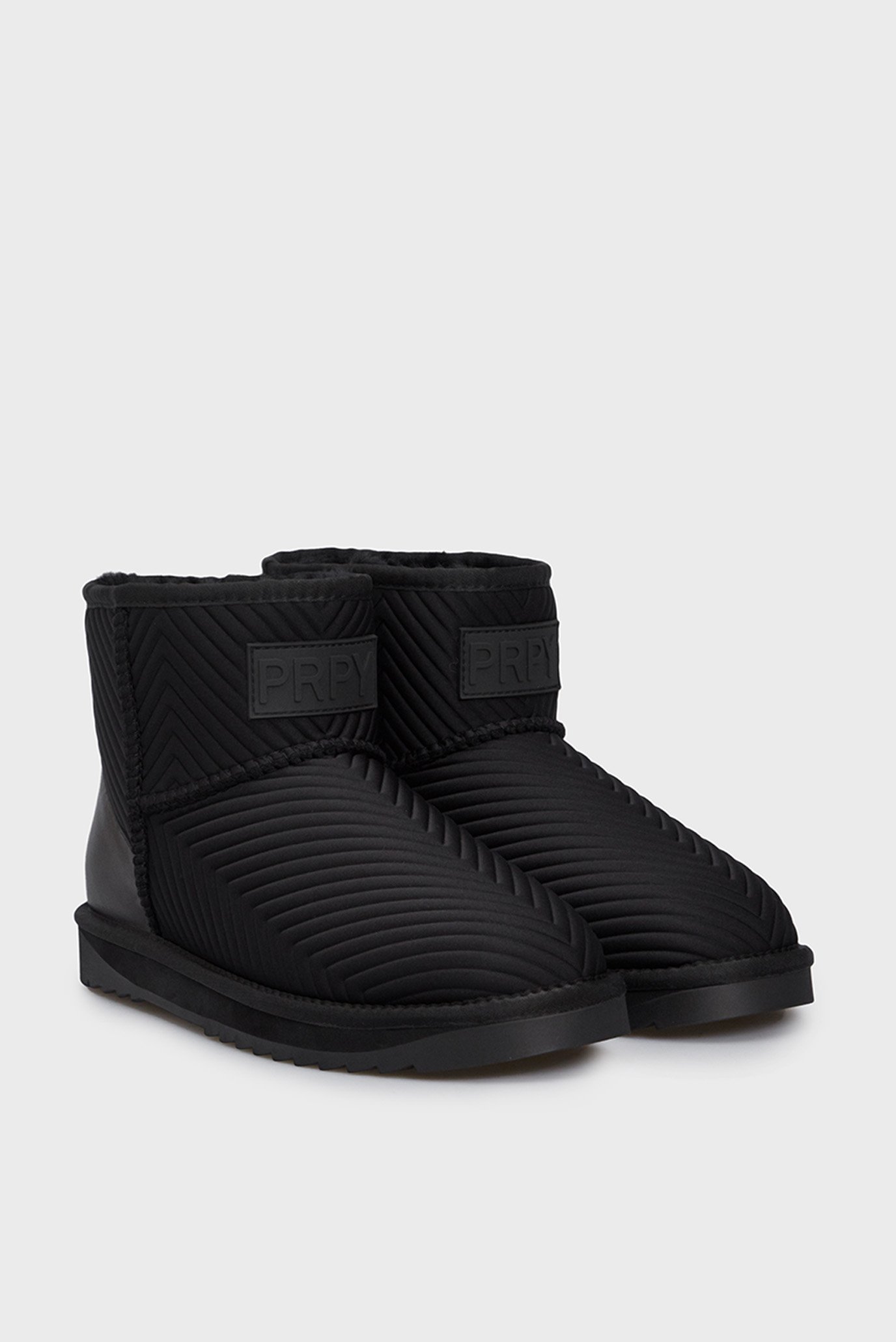 Женские черные угги 8